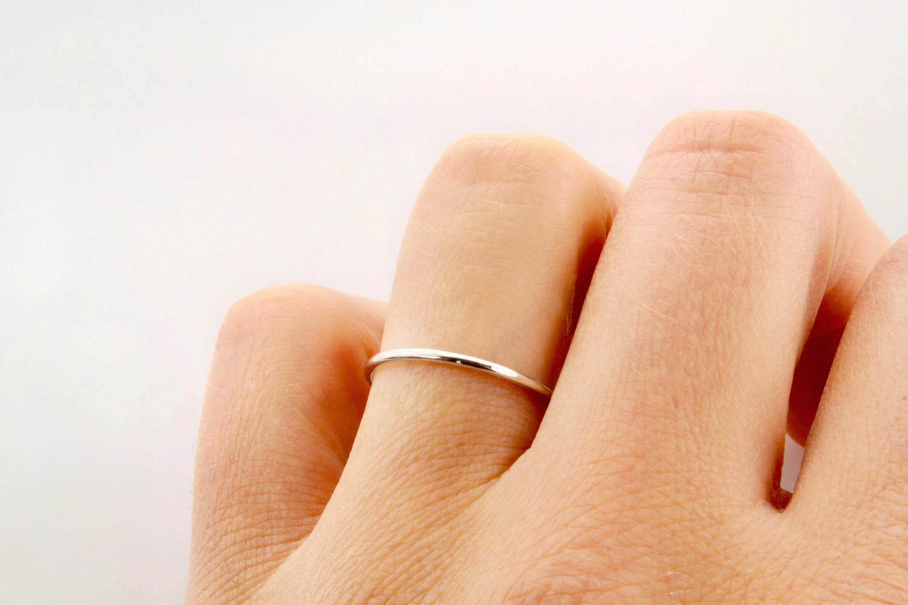 14K Gold 1MM Band