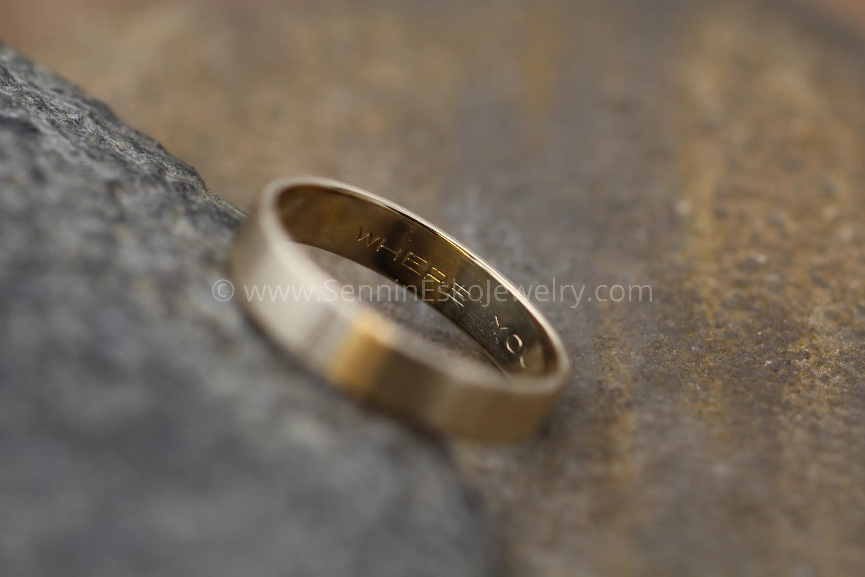 18kt Yellow Gold 4x1mm Flat Band - Matte Finish