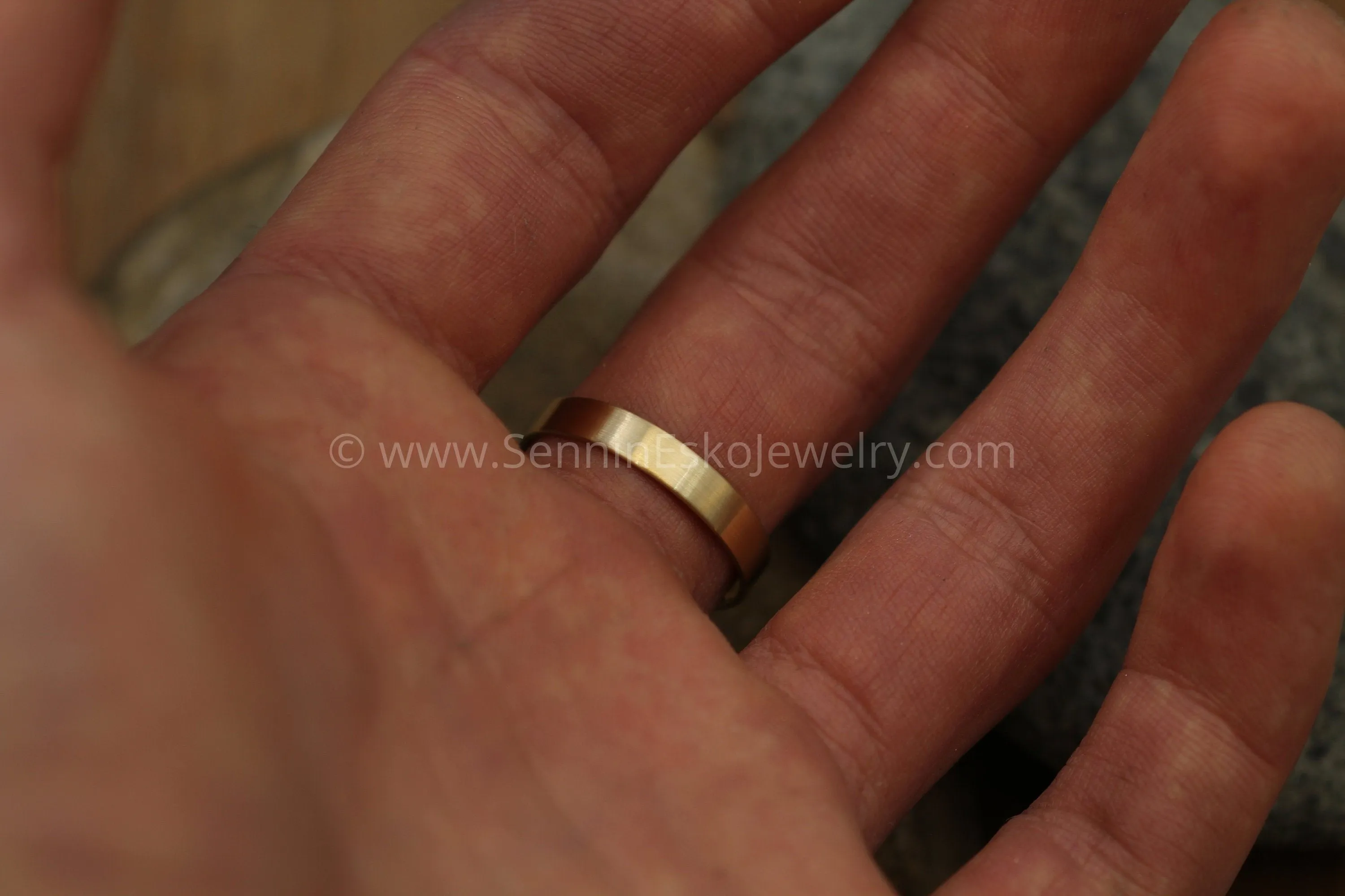 18kt Yellow Gold 4x1mm Flat Band - Matte Finish
