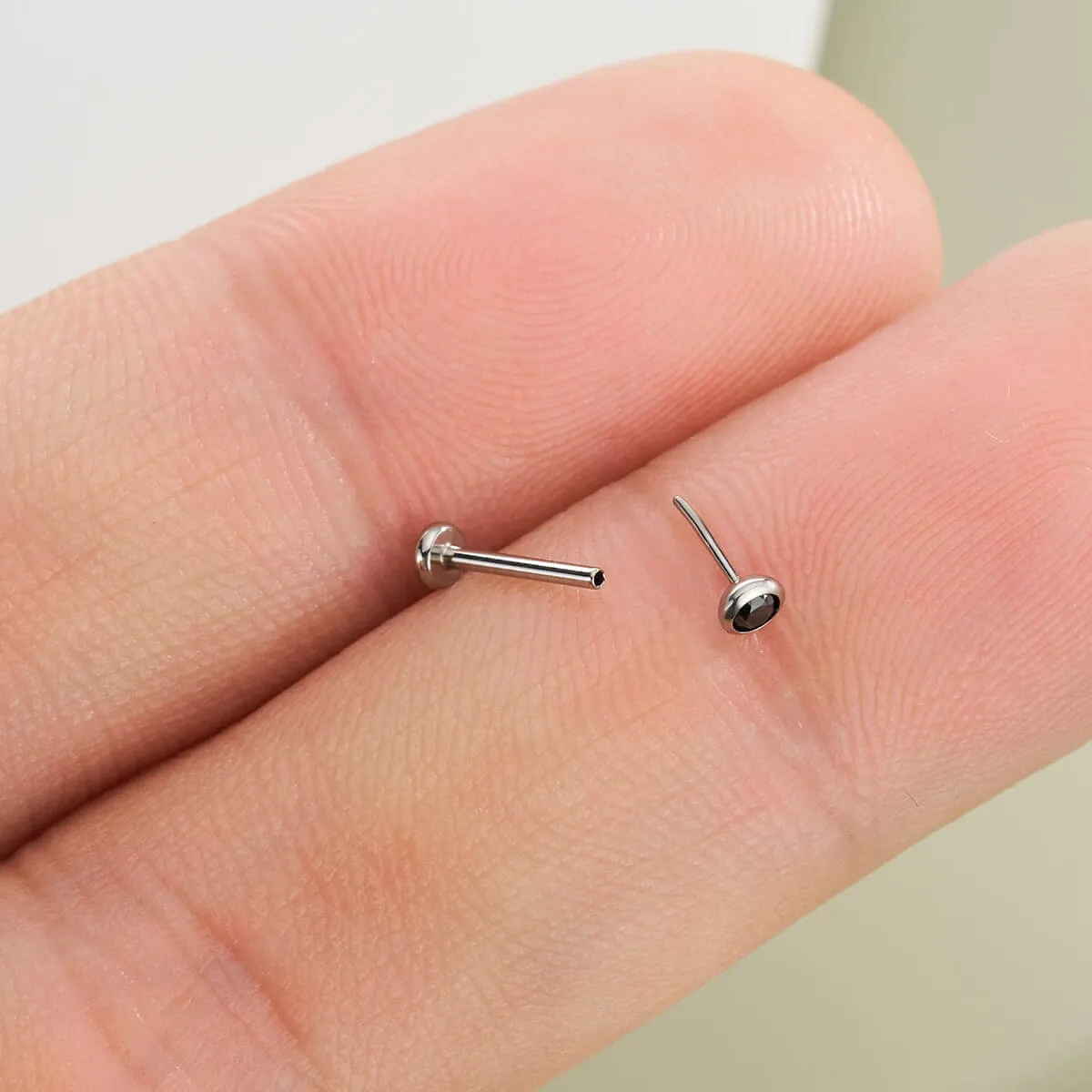 20G Titanium Push Pin Flat Back Nose Stud Helix/Cartilage Piercing Jewelry