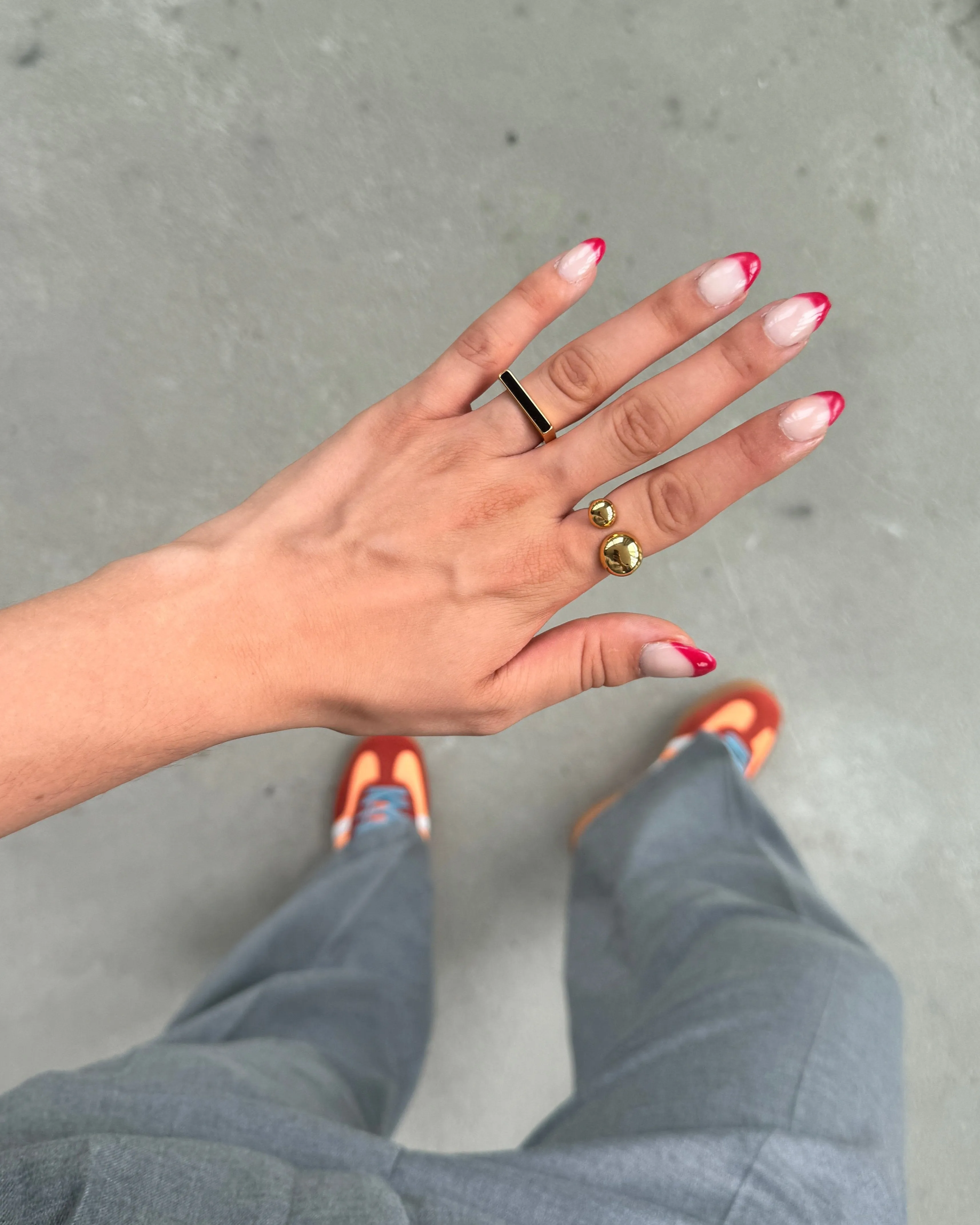 Adela ring