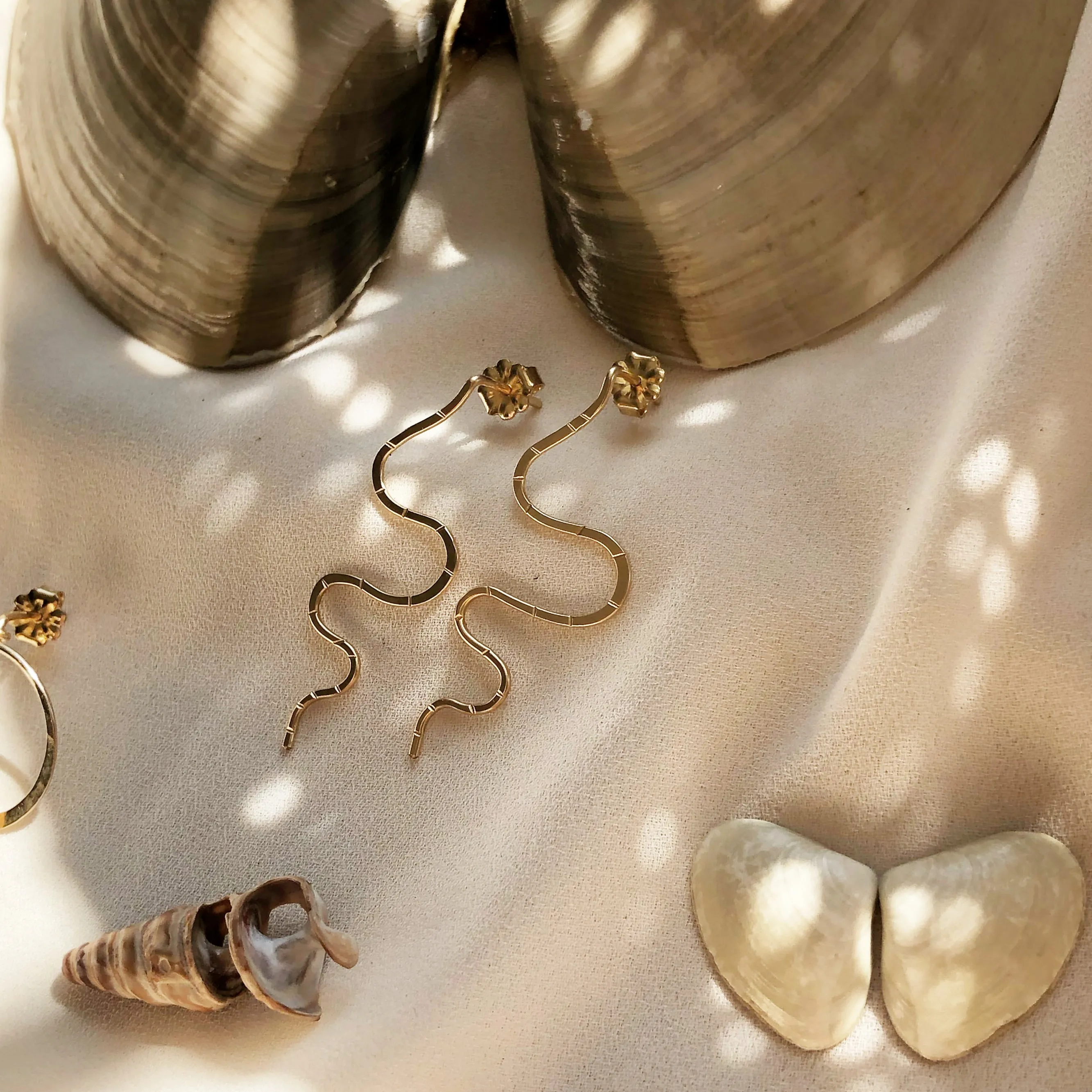 AETERNO EARRINGS
