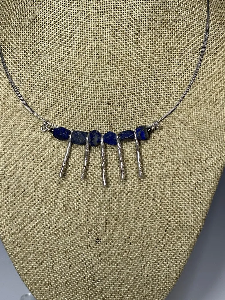 AFGHAN LAPIS AND STERLING SILVER NECKWIRE NECKLACE LCN702