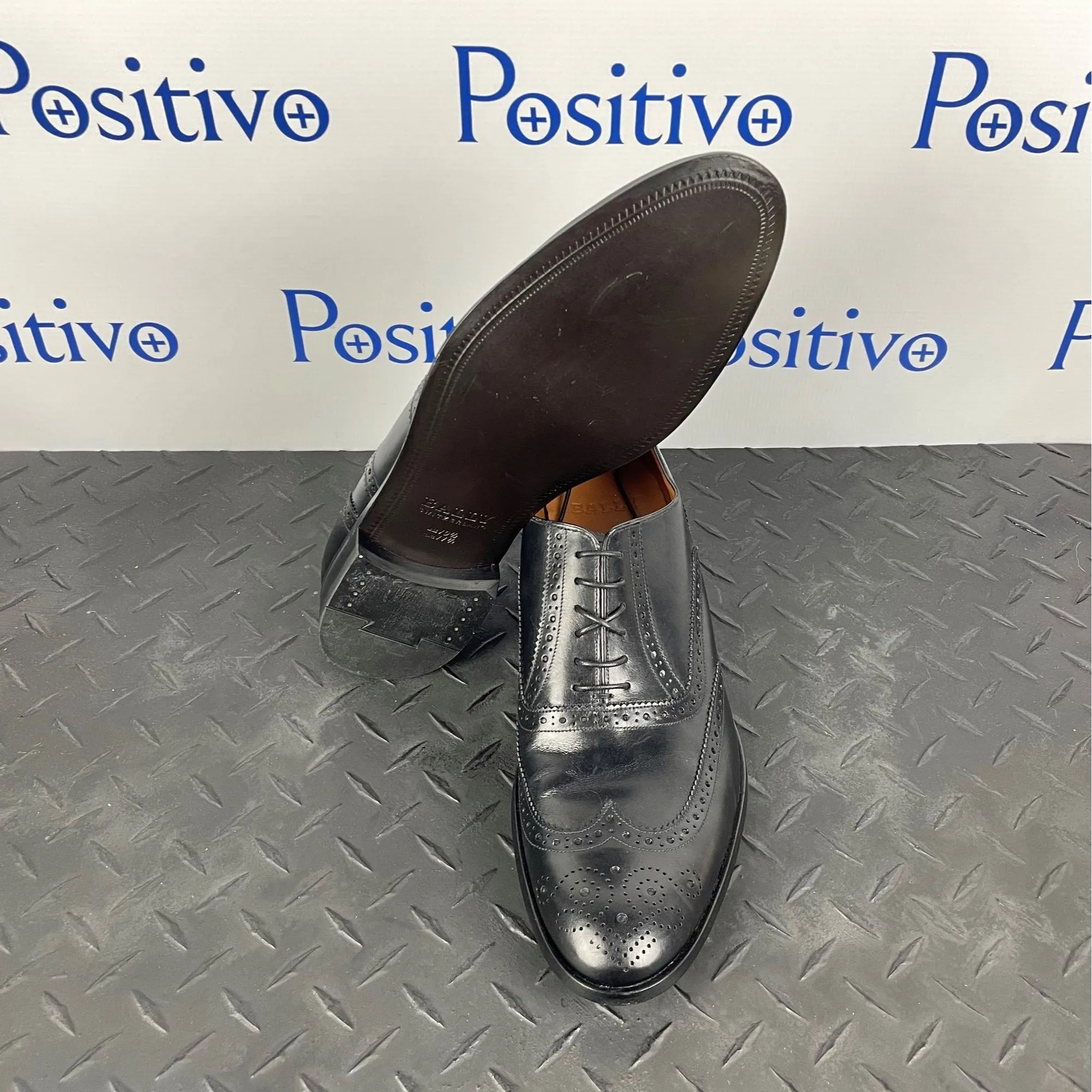 Bally Bruck Black Leather Oxfords w/ Defect