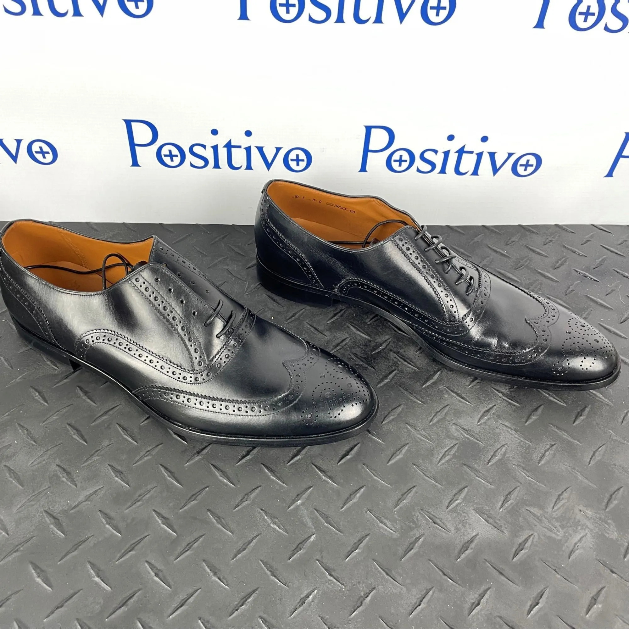 Bally Bruck Black Leather Oxfords w/ Defect