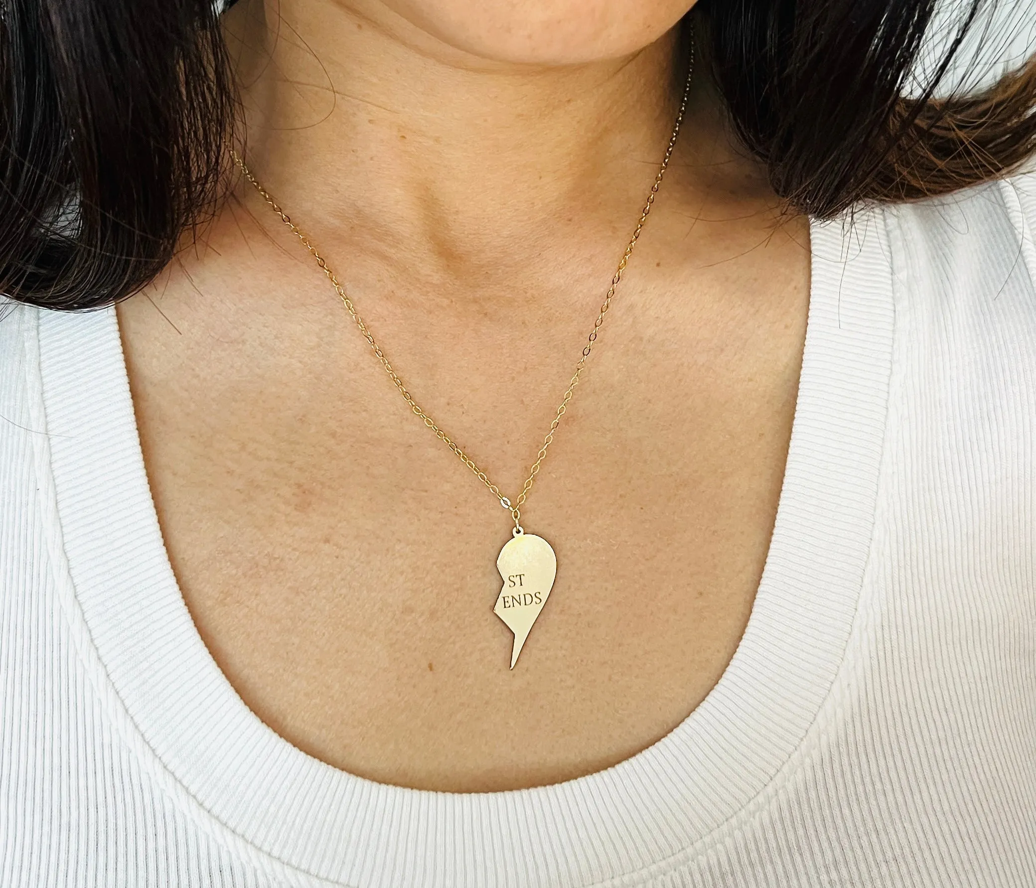 BEST FRIENDS Heart Necklace