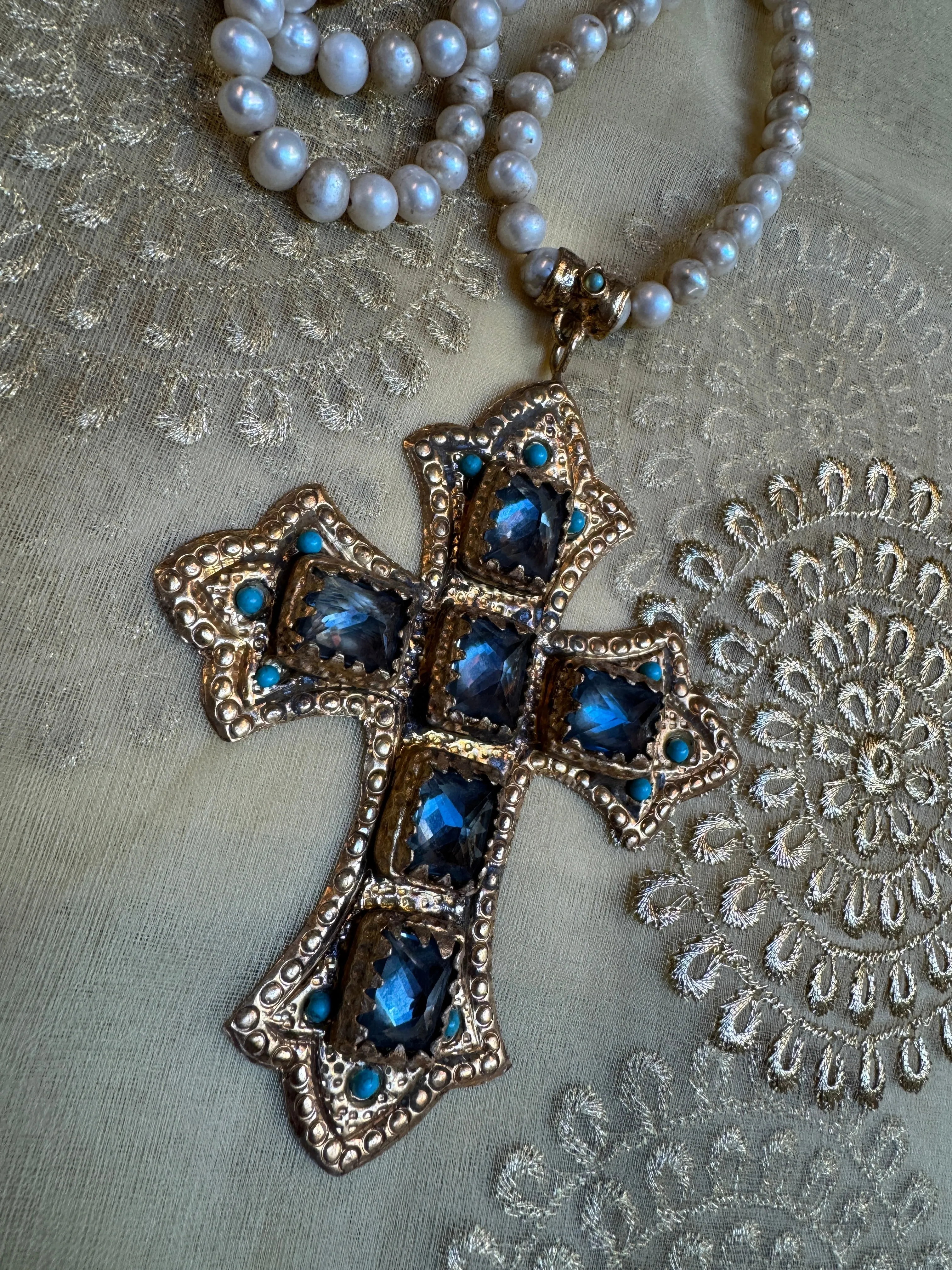 BLING CROSS PEARL NECKLACES