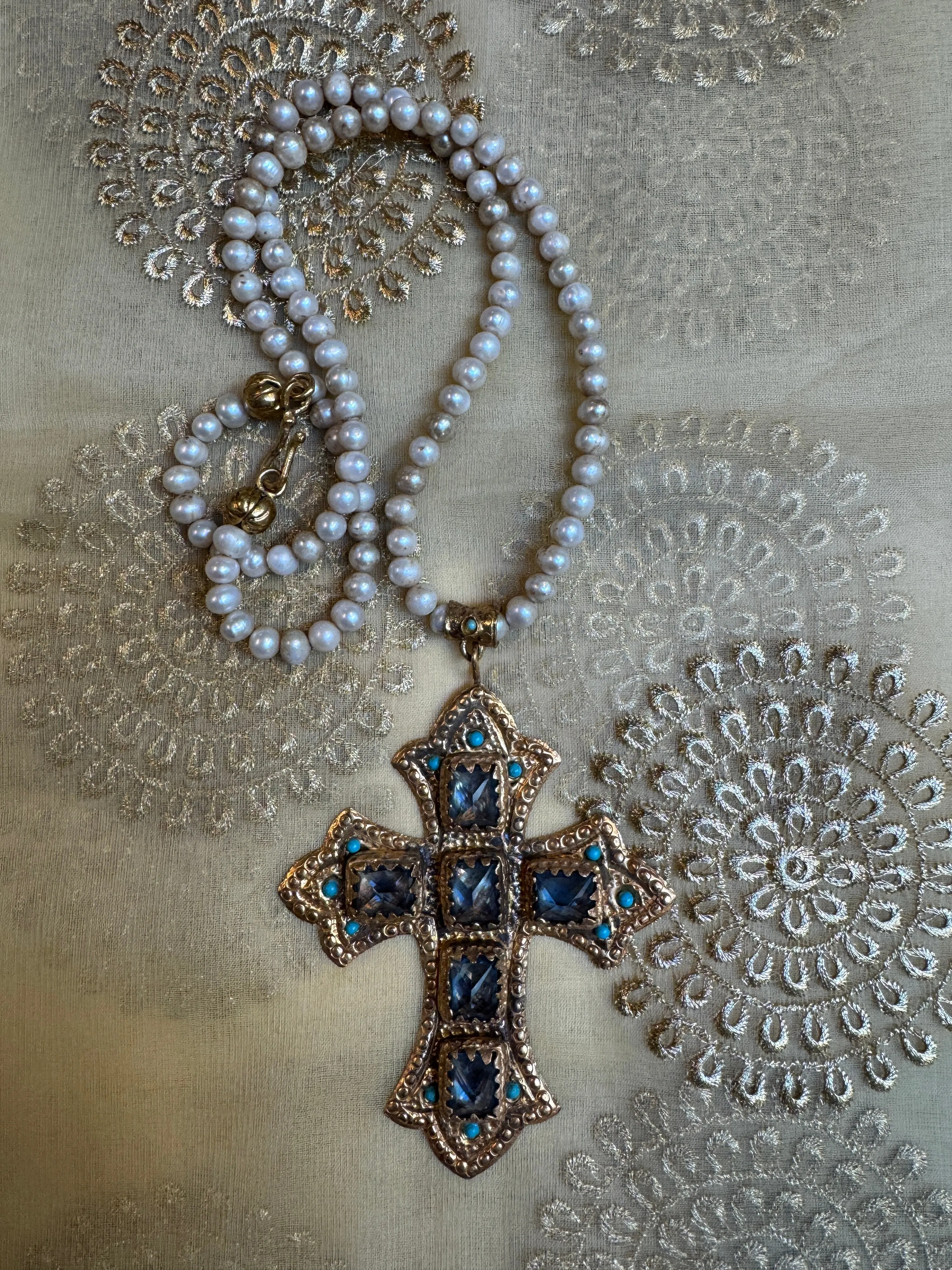 BLING CROSS PEARL NECKLACES
