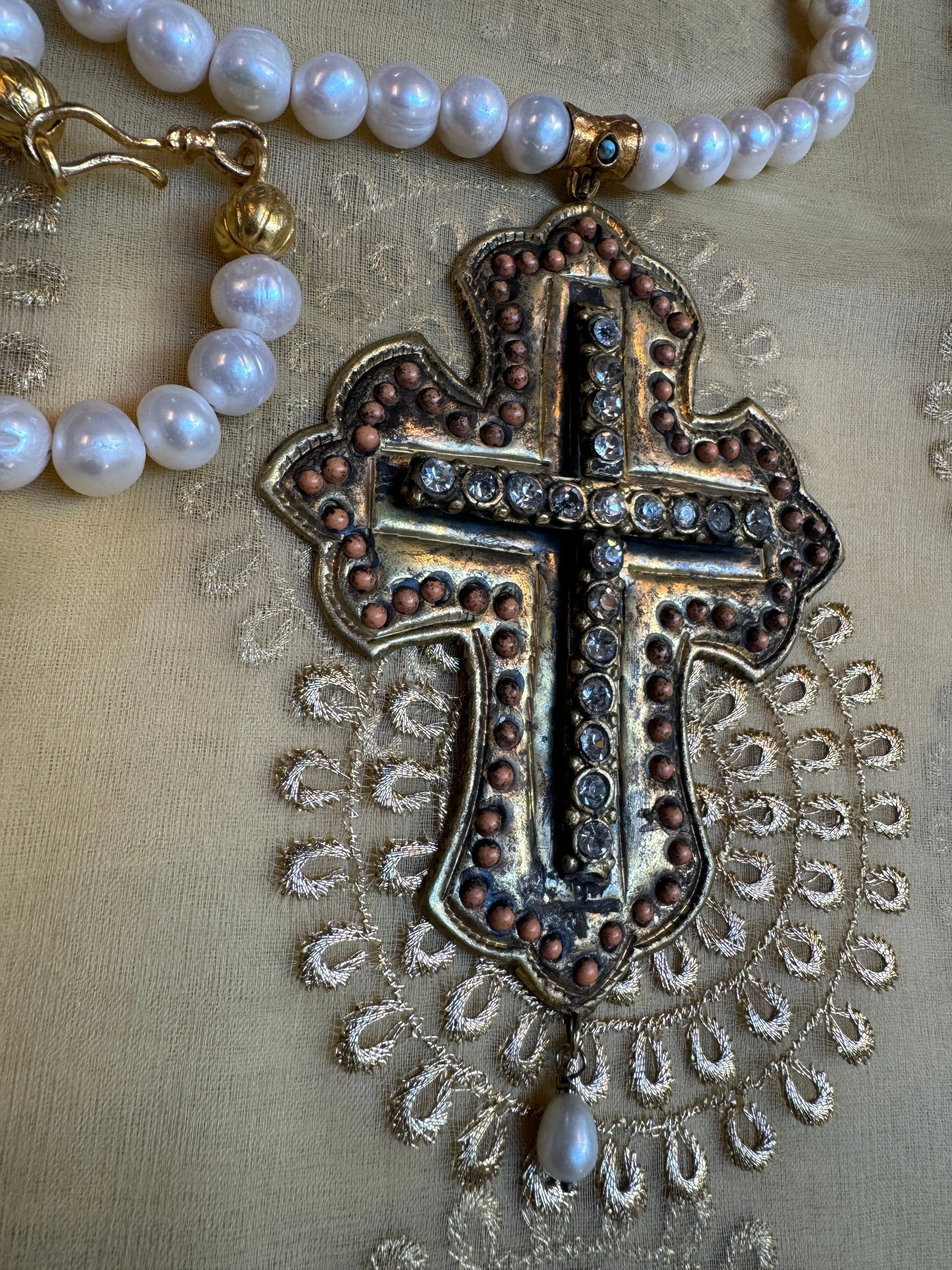 BLING CROSS PEARL NECKLACES
