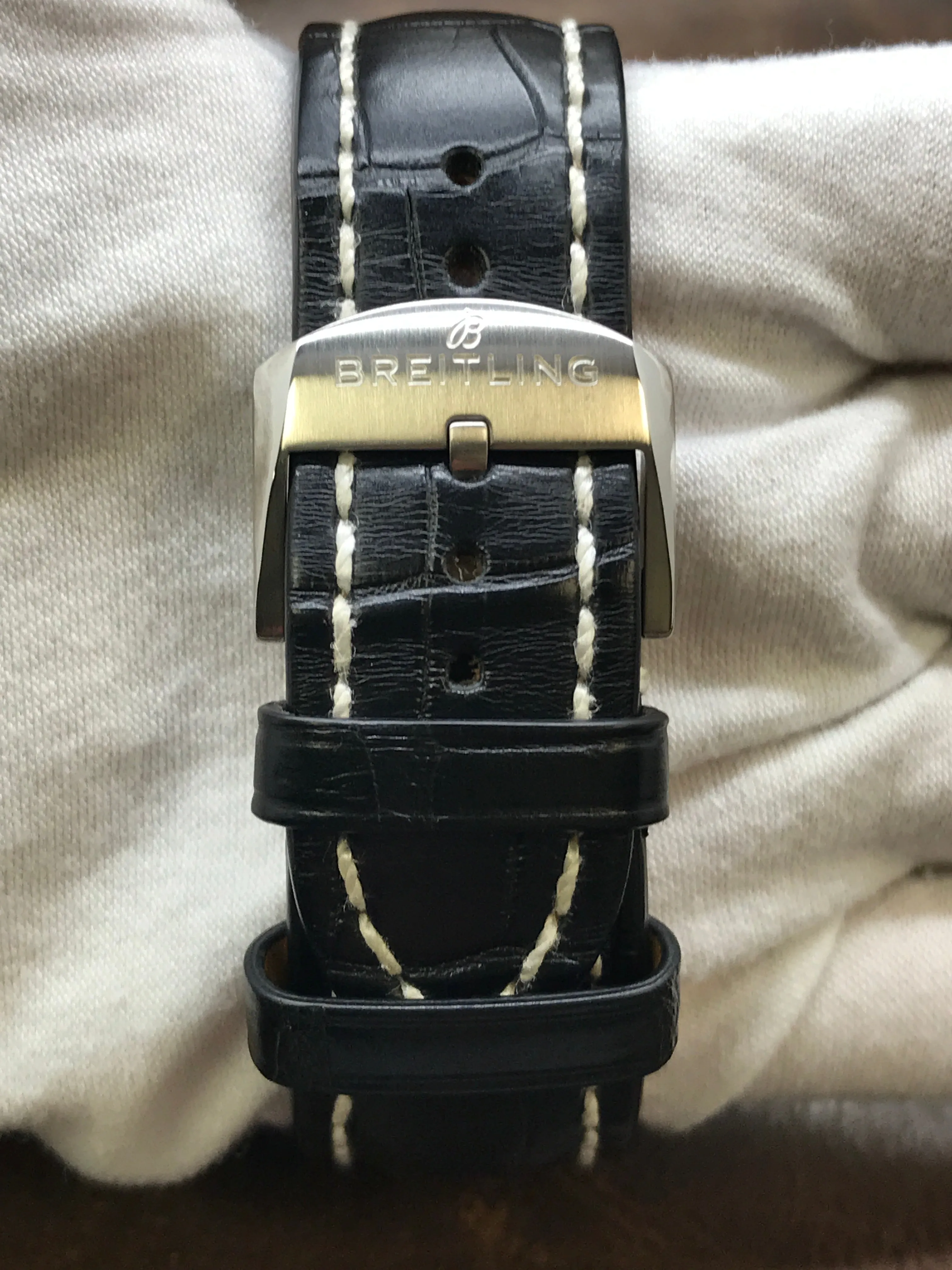 Breitling Aviator 8 Unitime AB3521 Black Dial Automatic Men's Watch