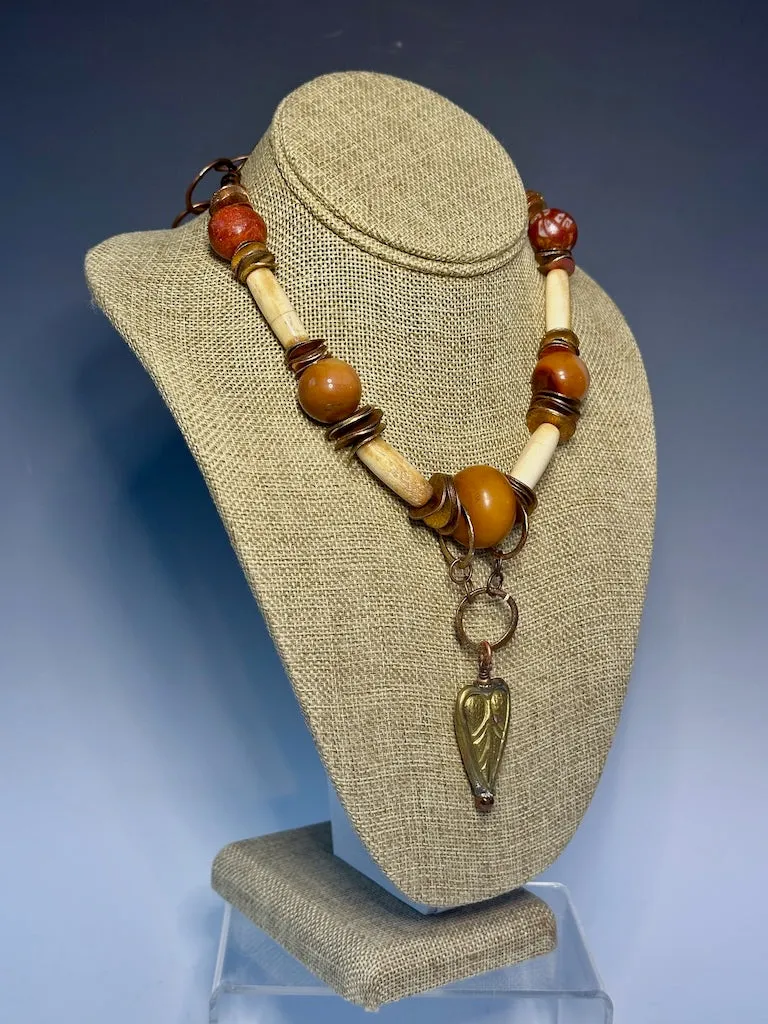 CARVED WOOD, AGATE, COPPER AND BRASS HEART STATEMENT NECKLACE LCN893