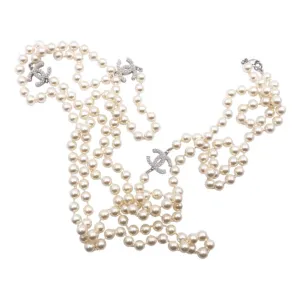 Chanel cc silver pearls necklaces
