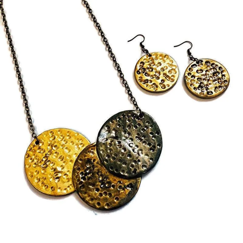 Chunky Metallic Statement Necklace