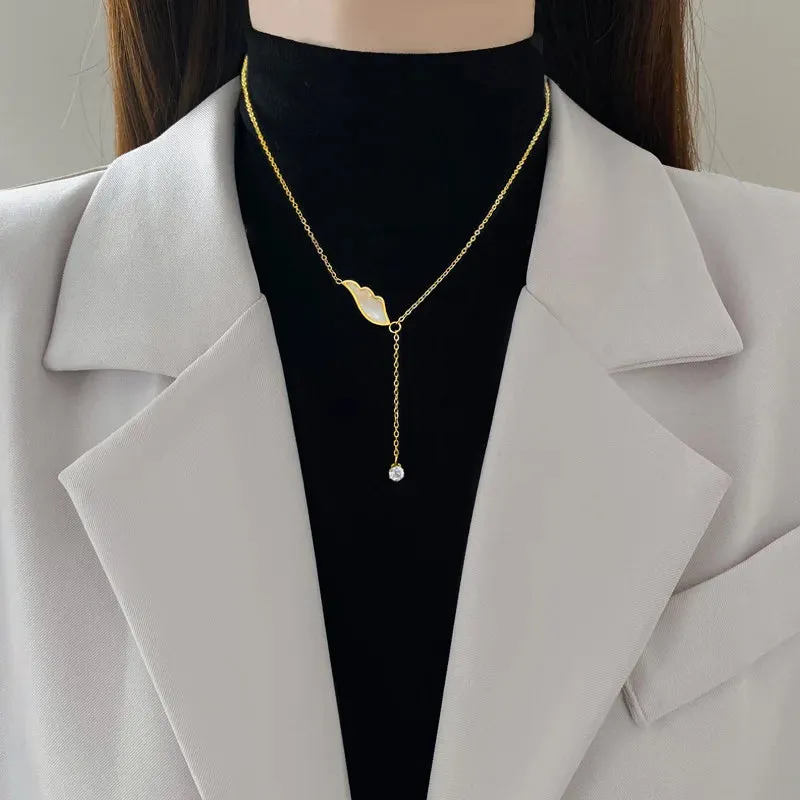 Cute Seashell Tassel Whit Water Drop Clavicle Chain Pendant
