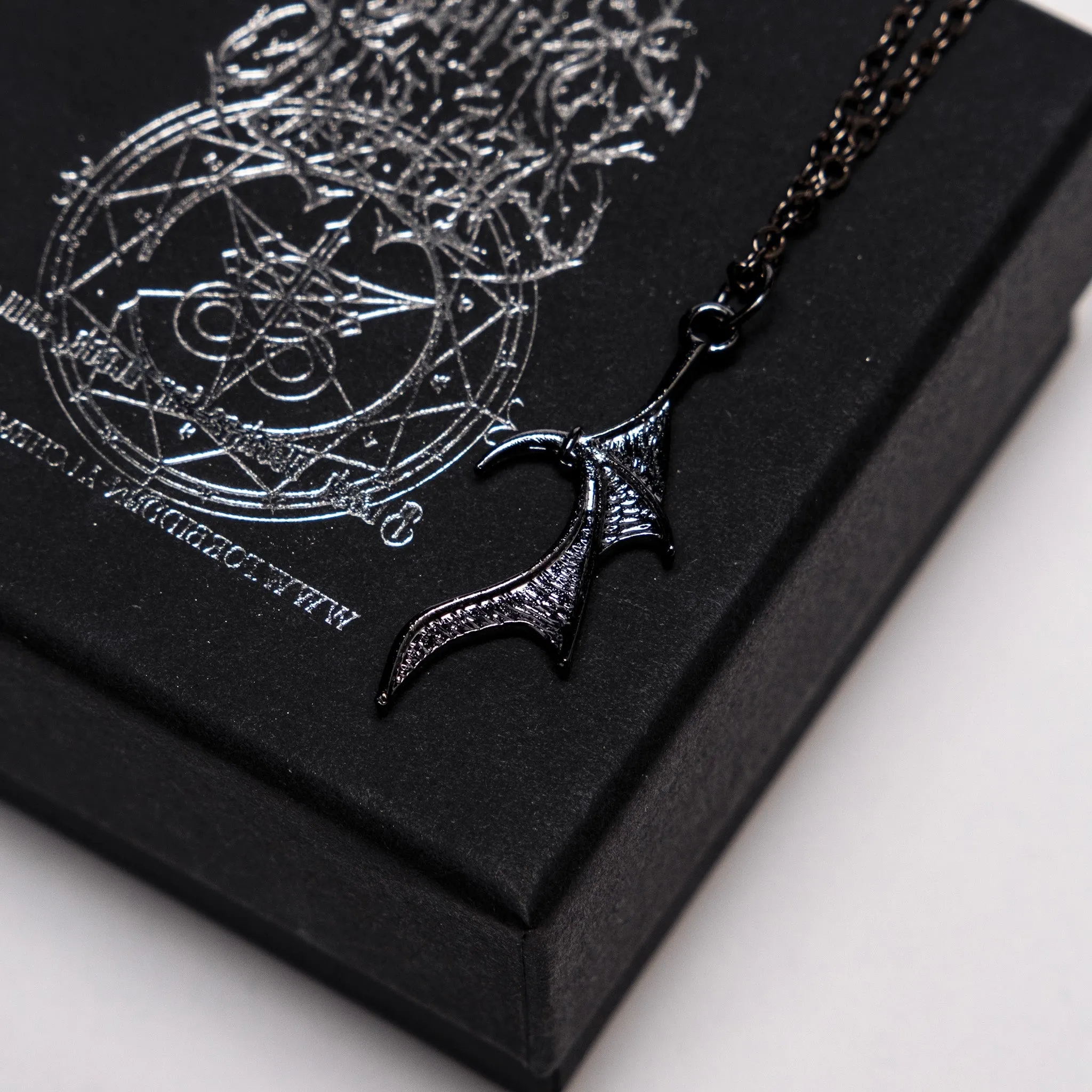 Double bat wings - Necklaces