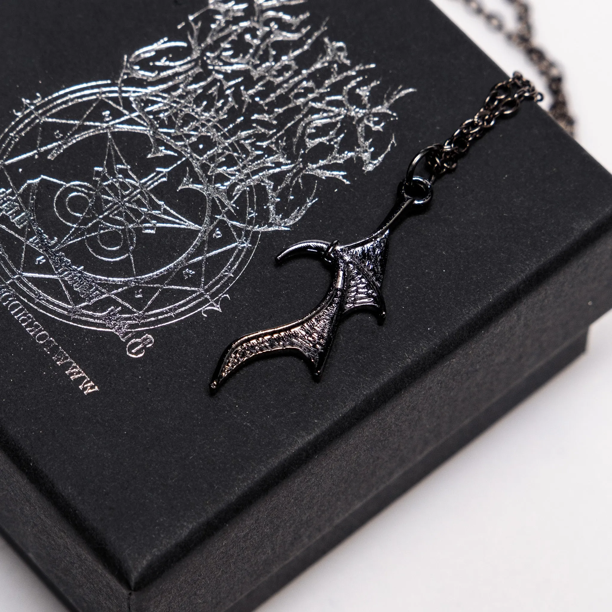 Double bat wings - Necklaces