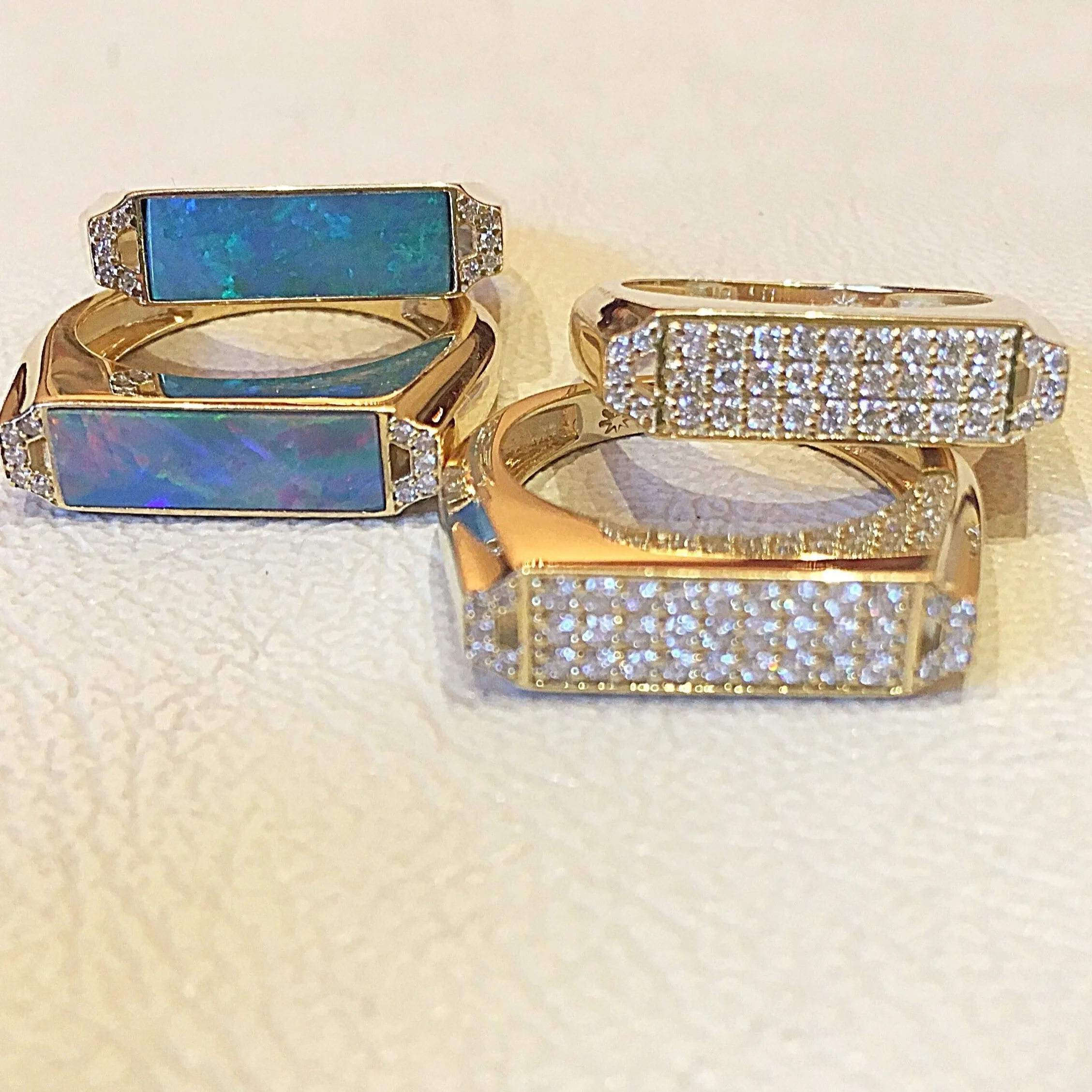 Edge Pave Signet Ring