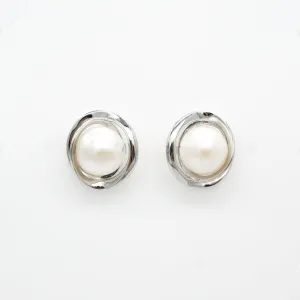 EM0008 - FWP Earrings