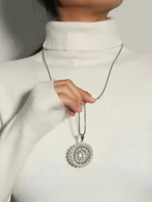 Faux Pearl Decor Round Pendant Necklace - Silver