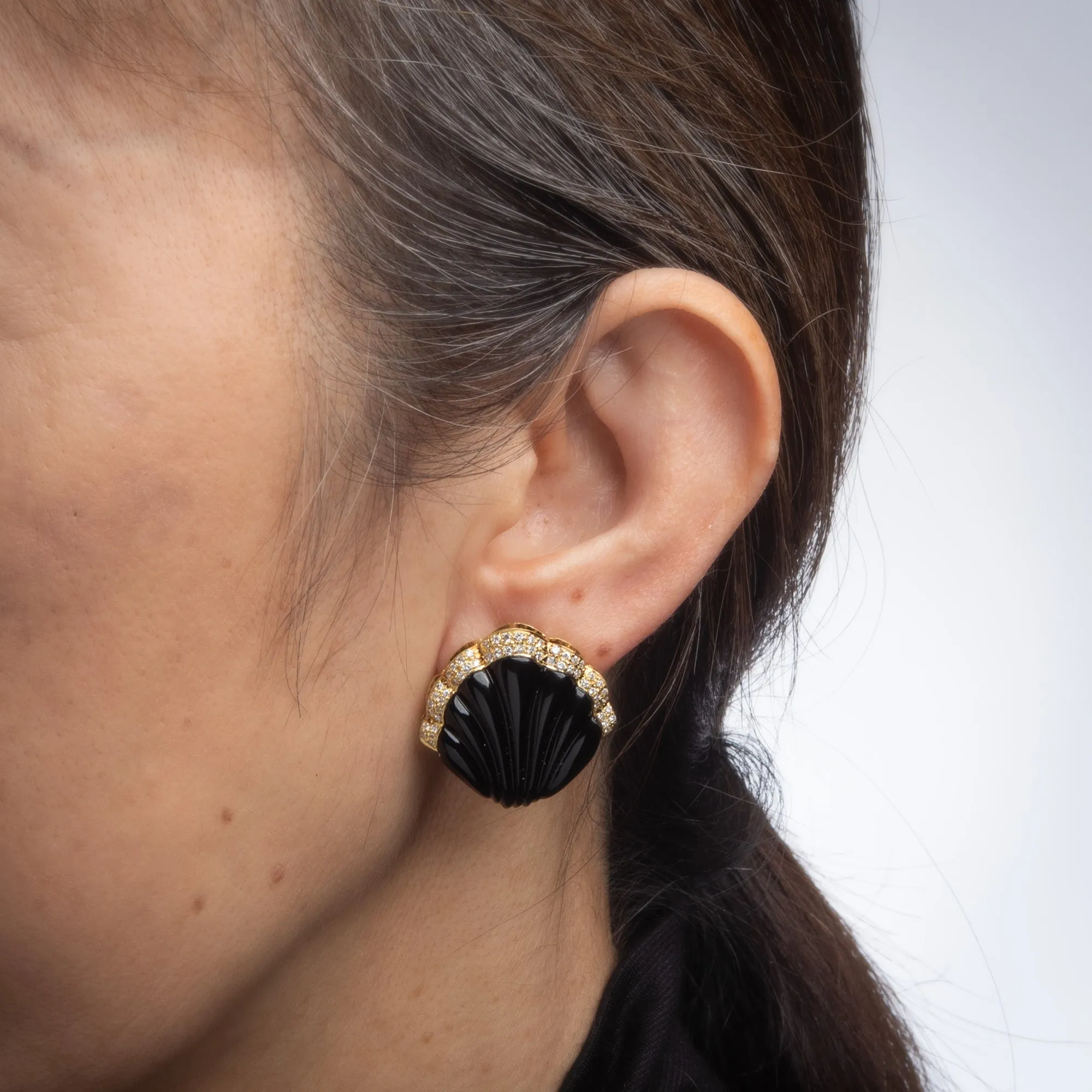 Fluted Onyx Diamond Shell Earrings Vintage 18k Yellow Gold Large Cocktail Fine