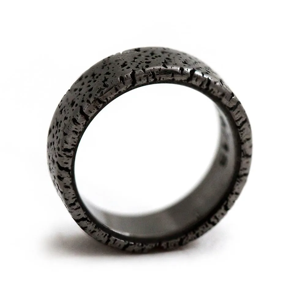 Gorgonzola- black and silver wedding band