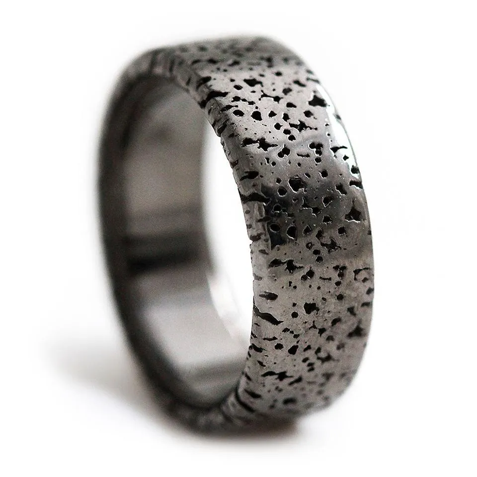Gorgonzola- black and silver wedding band
