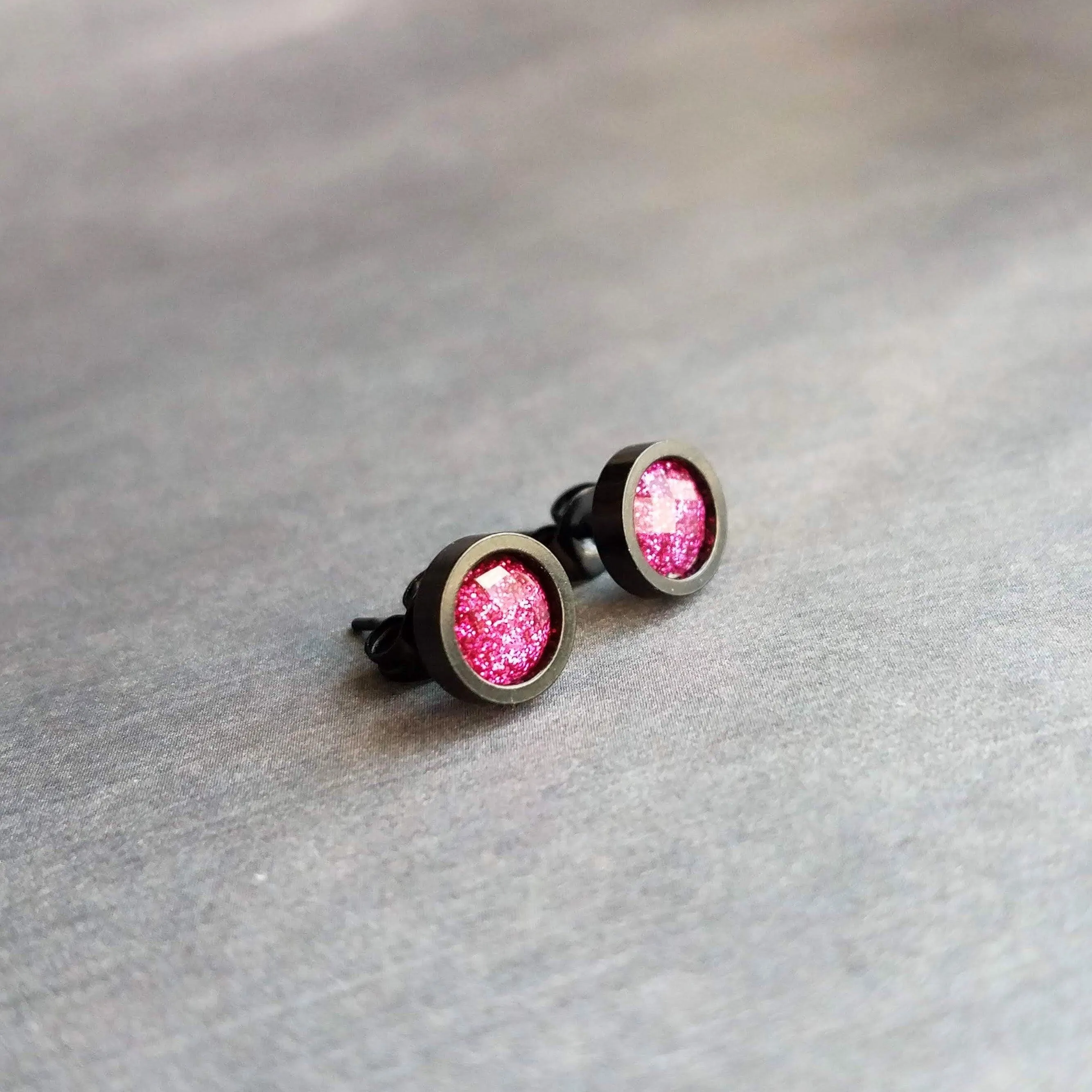 Hot Pink Black Stud Earrings, black fuchsia stud earring, hot pink earrings, matte black earring, fuchsia earrings, bright round sparkle