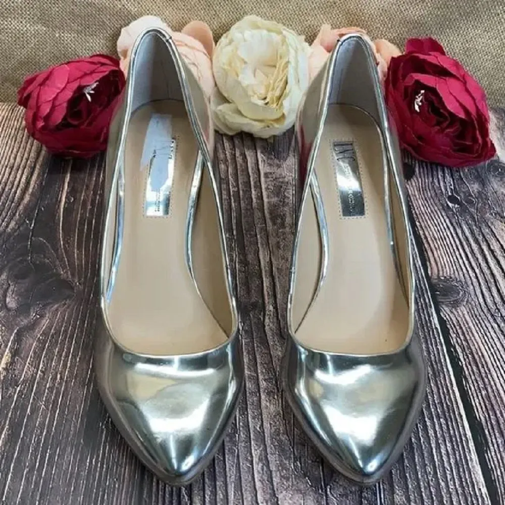 Inc Pale Silver Zitah Pointed Toe Classic Pumps 8.5M