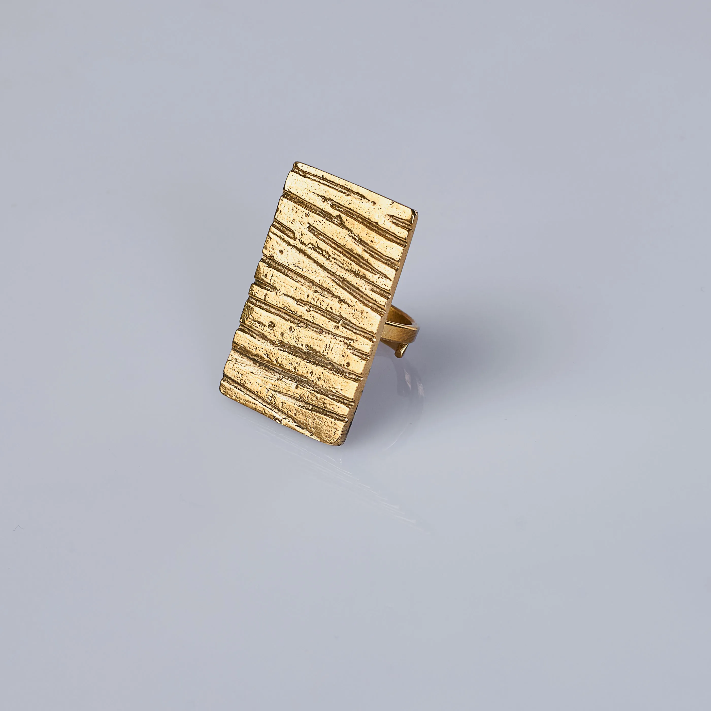 Iriga Statement Ring
