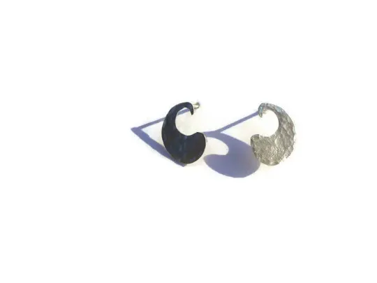 JG Signature Sterling Silver Paisley Stud Earrings