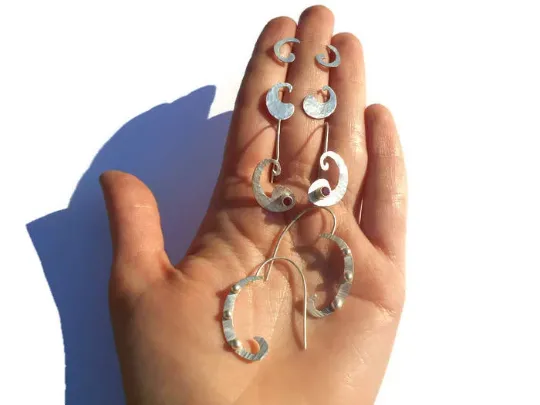 JG Signature Sterling Silver Paisley Stud Earrings