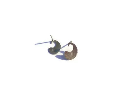 JG Signature Sterling Silver Paisley Stud Earrings