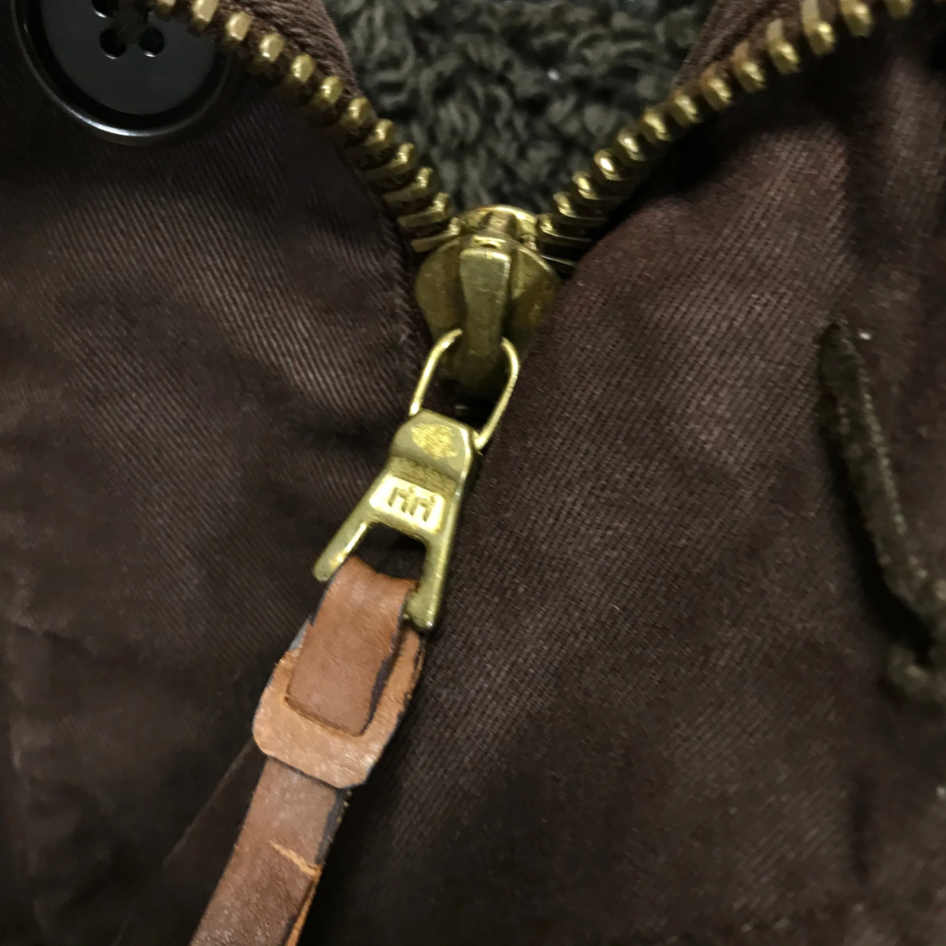 [L] Visvim Gore Windstopper Deckhand Jacket Brown