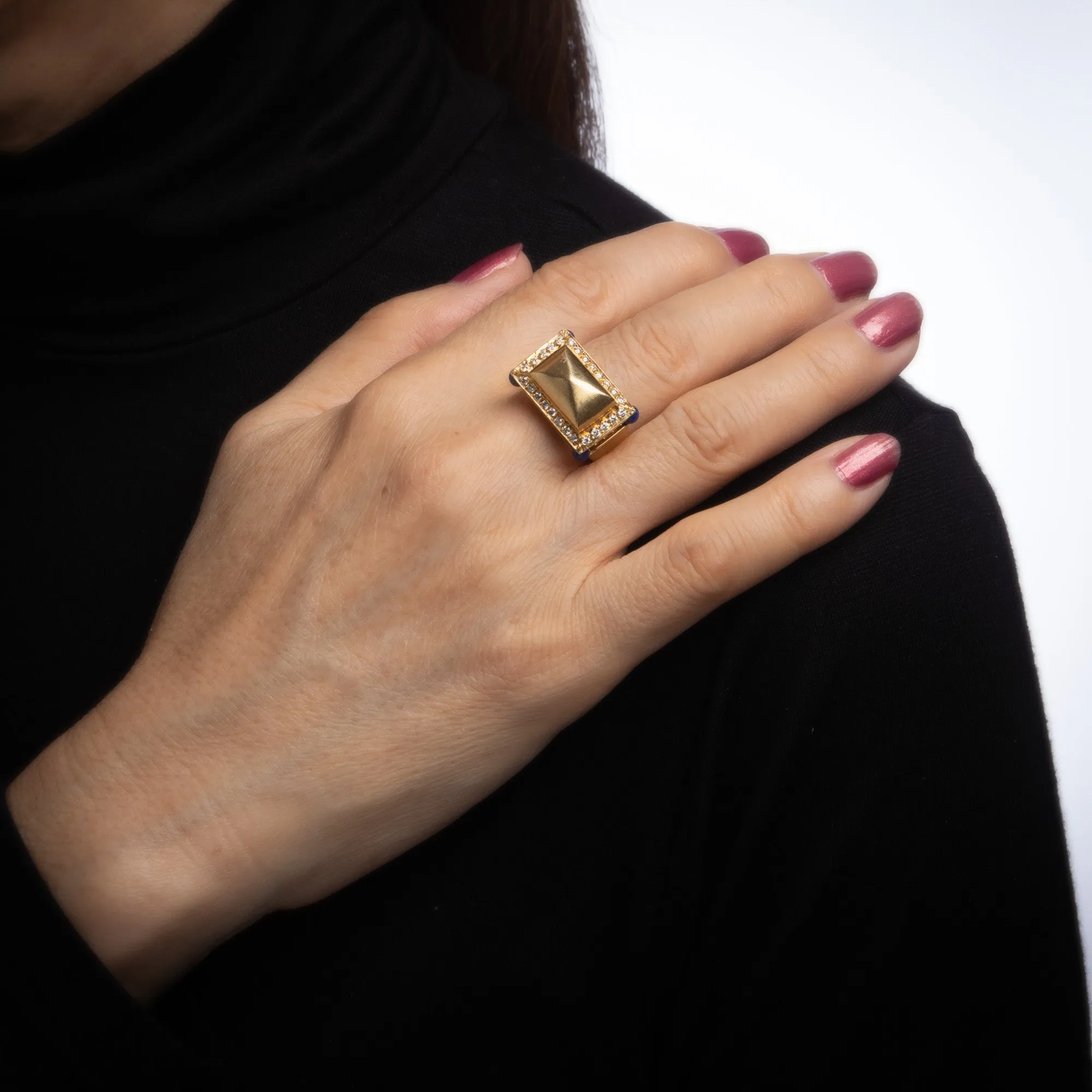 Lapis Lazuli Diamond Temple Ring Vintage 18k Yellow Gold Square Mount Jewelry