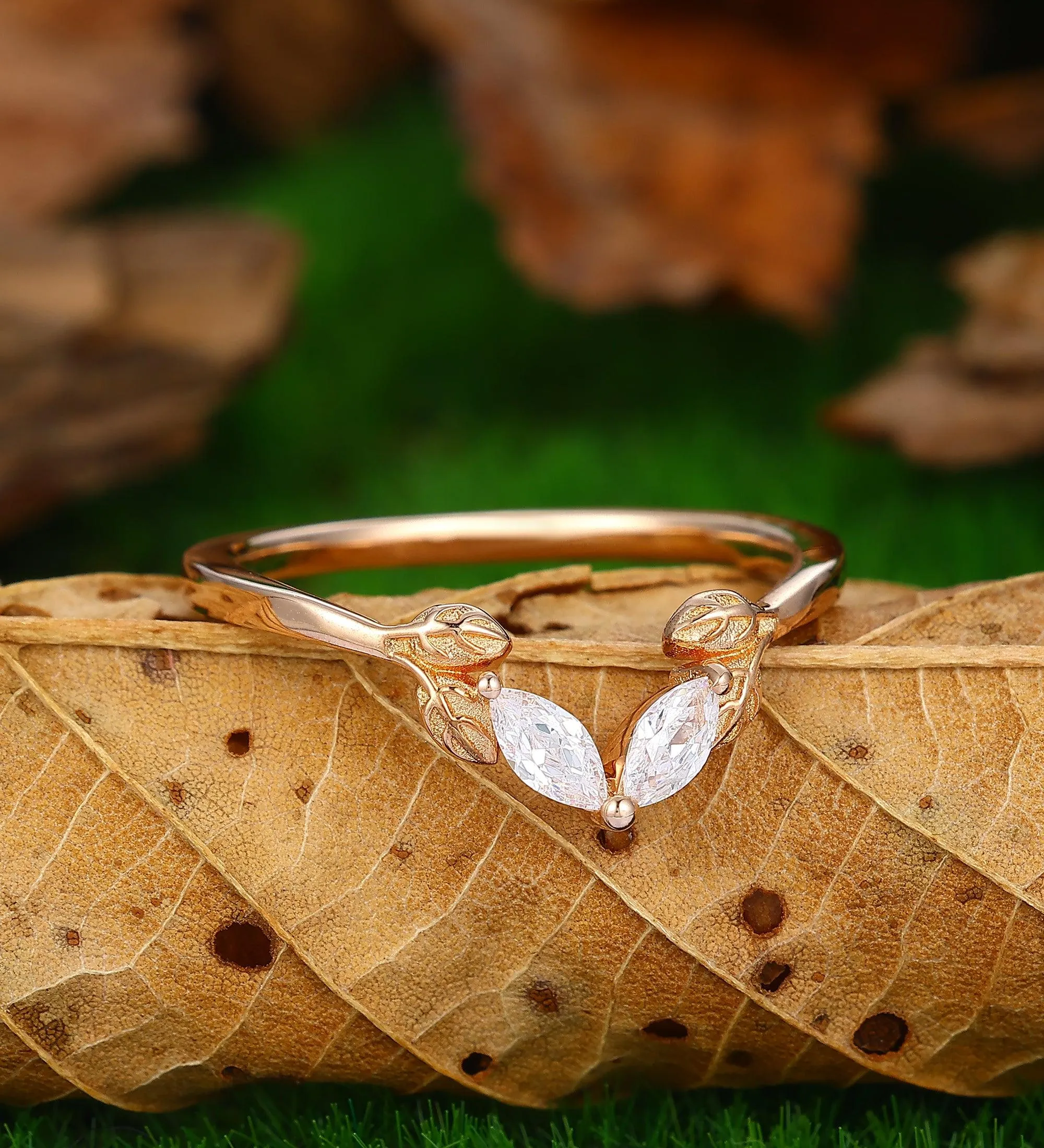 Leaf Stacking Matching Unique Moissanite Curved Wedding Band 14k Gold Promise Ring