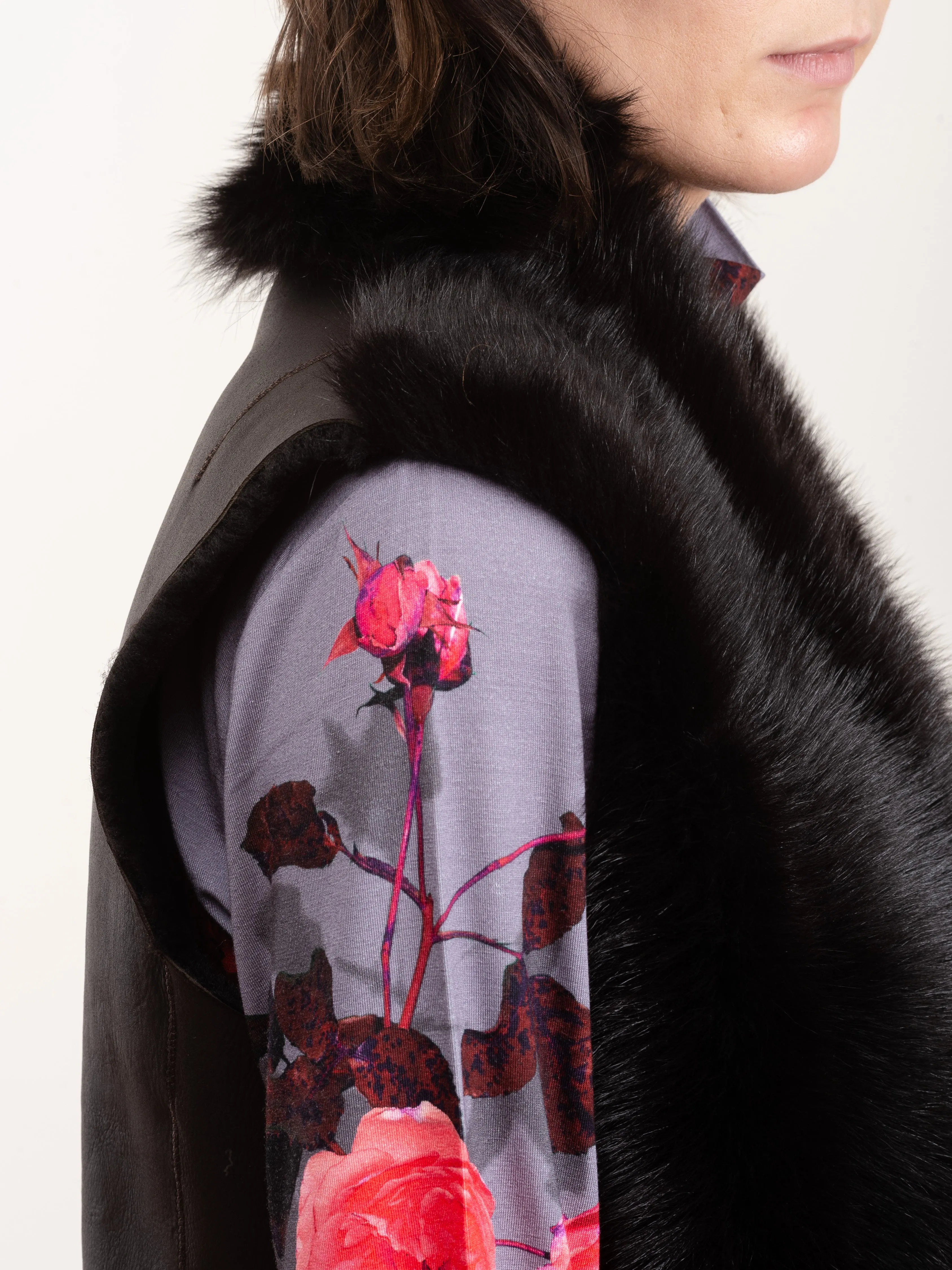 long stand collar shearling gilet - vole