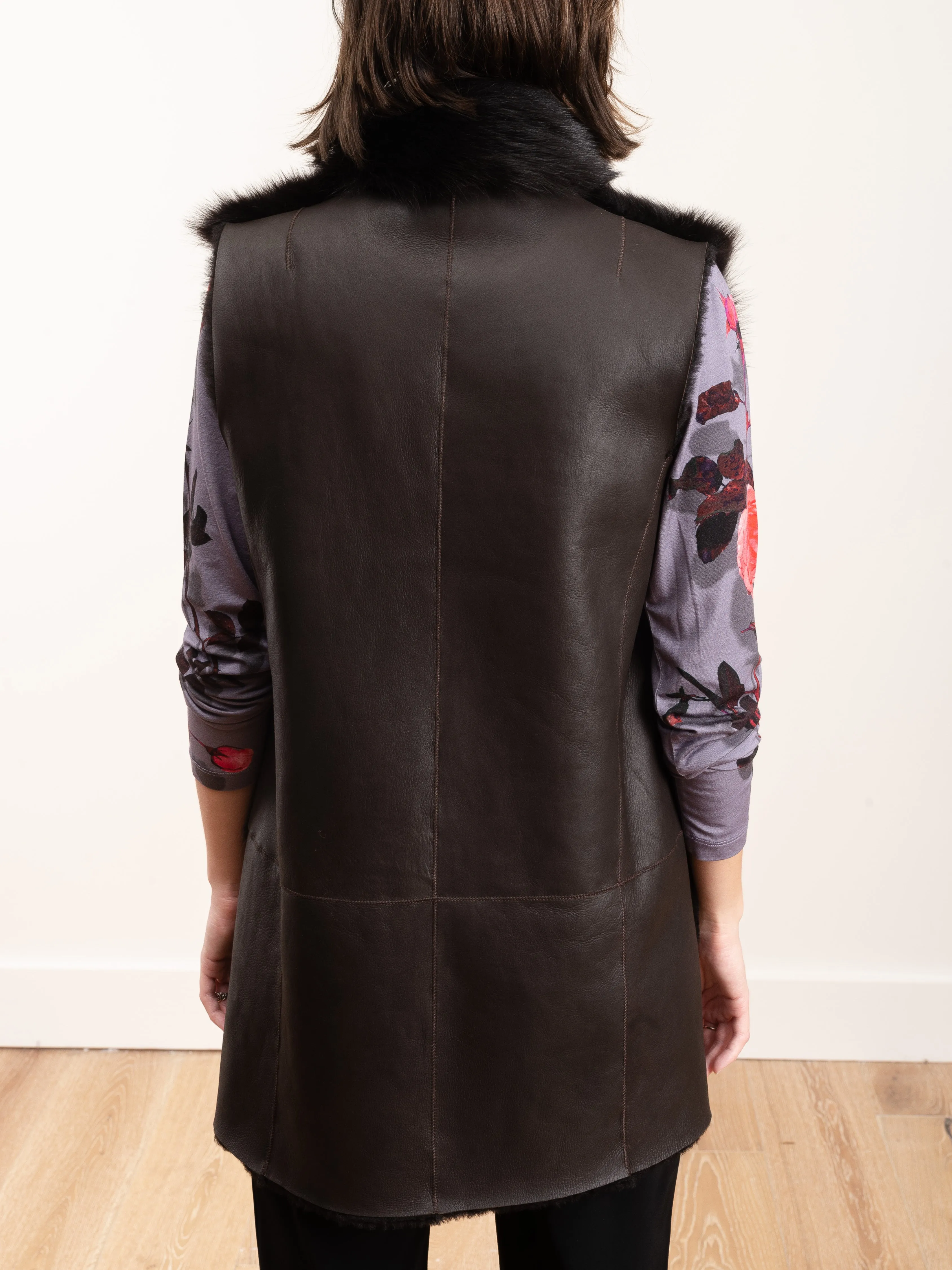 long stand collar shearling gilet - vole