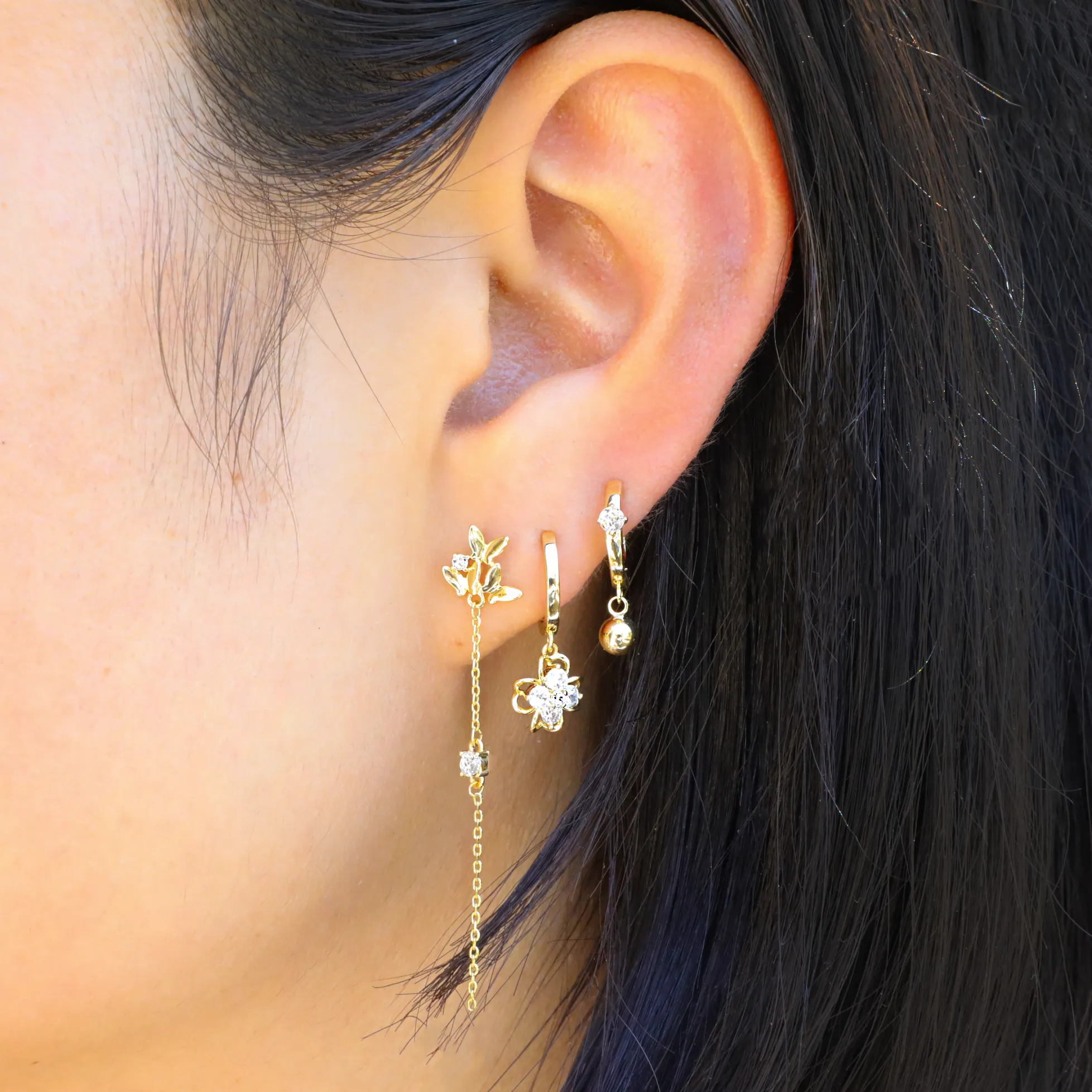 Mariposa flower Earring Set