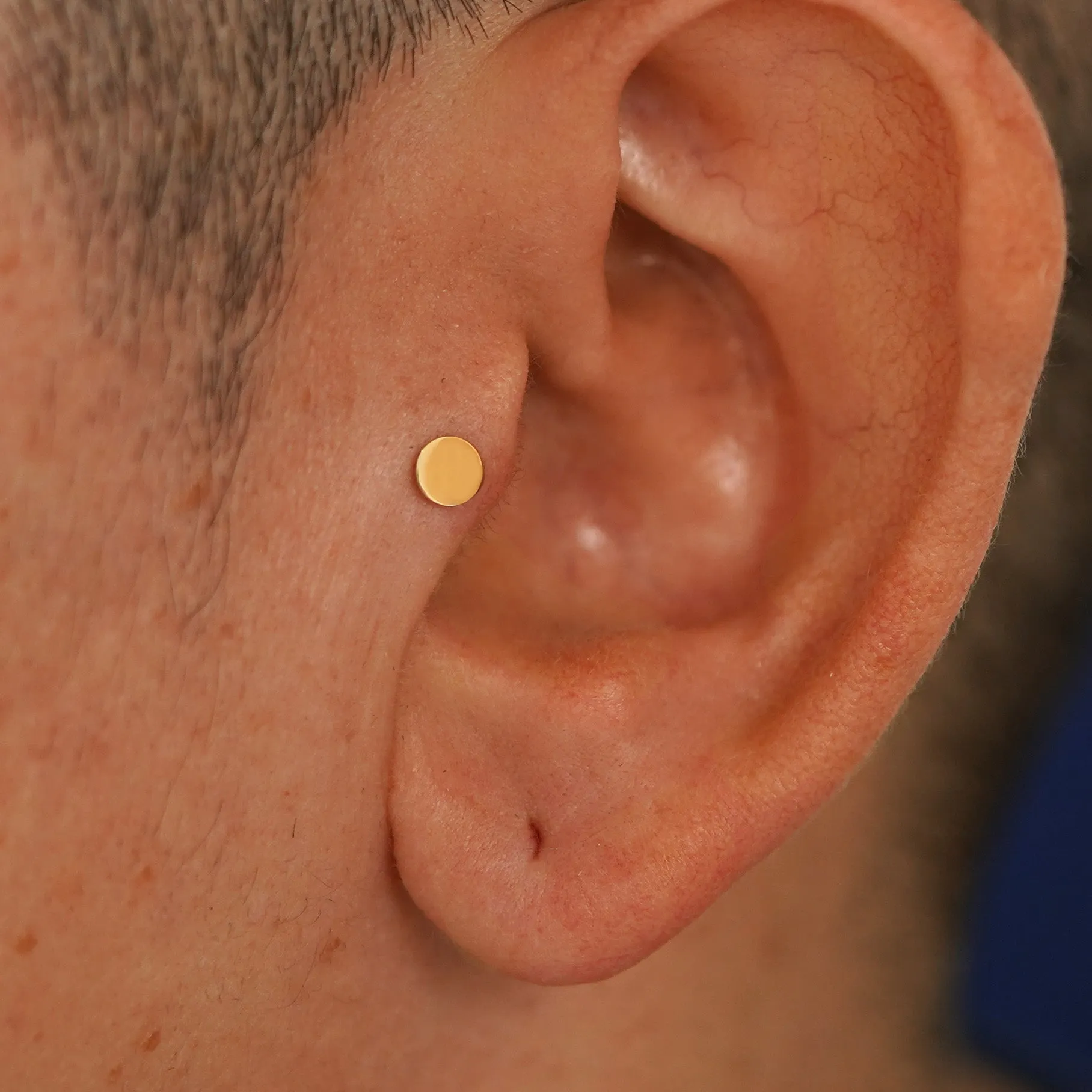 Medium Circle Flatback Piercing