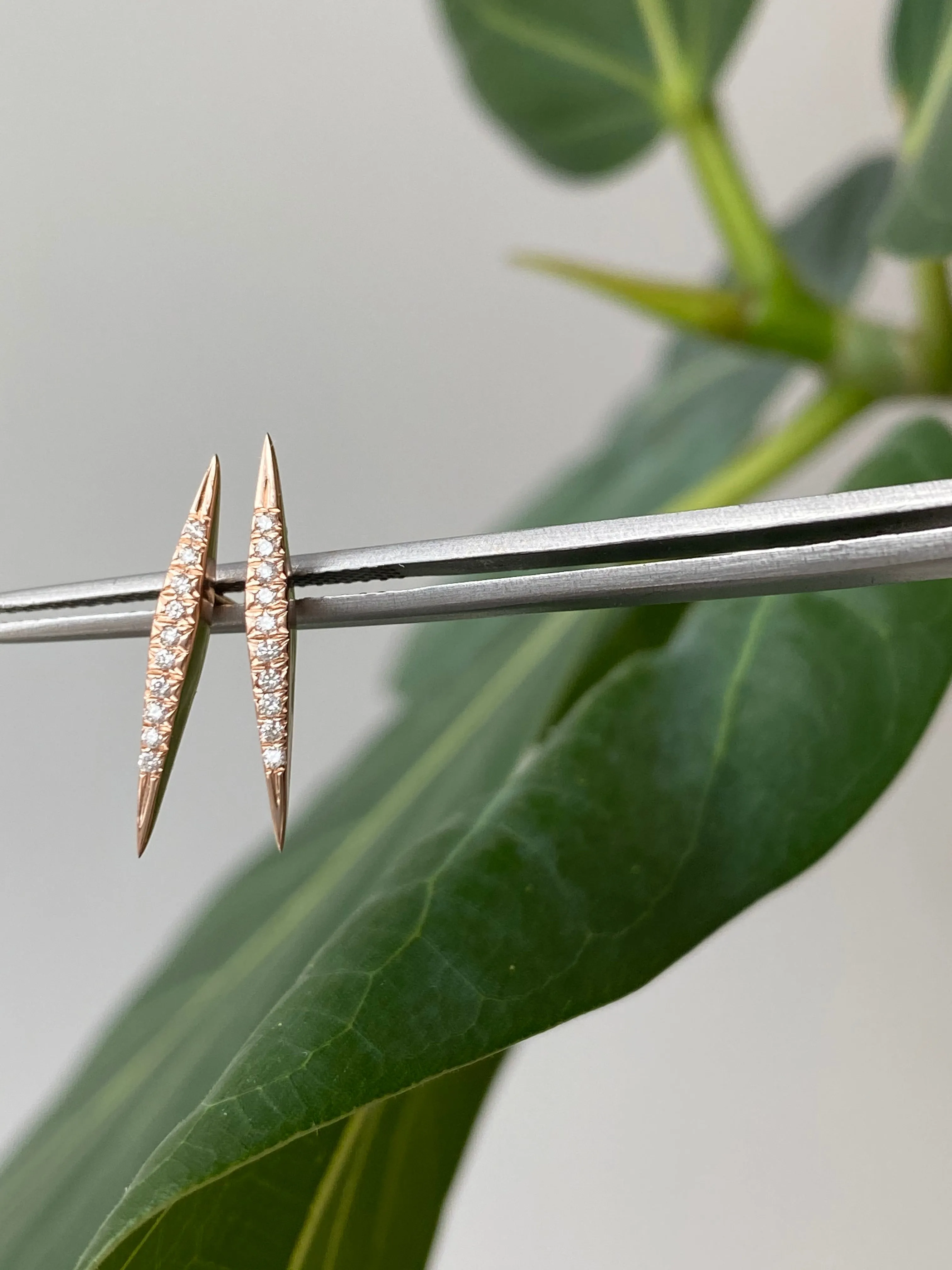 Micro Pave Thin DT Pyramid Spike Stud