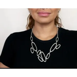 Modern Loop Necklace