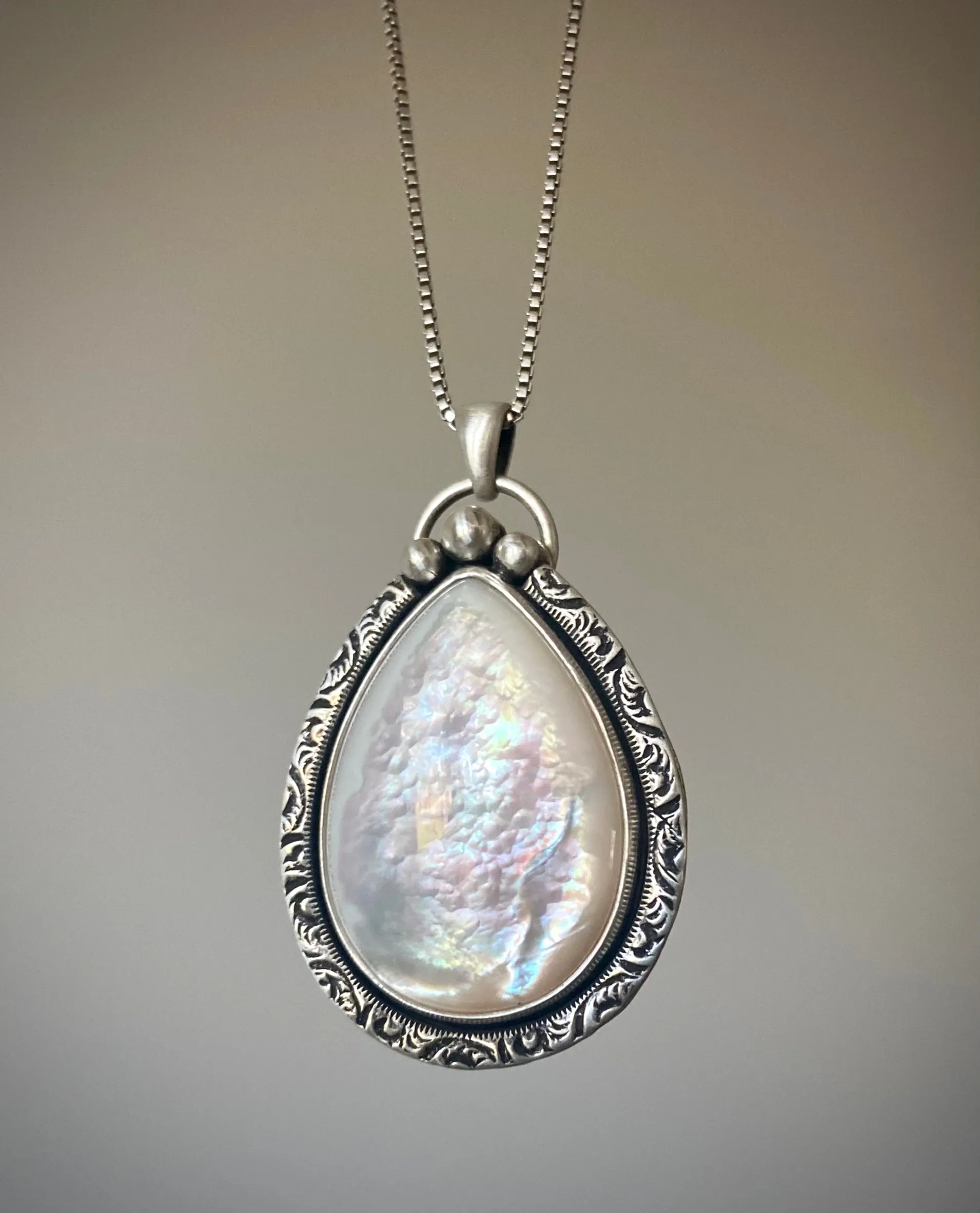 Mother of Pearl Pendant