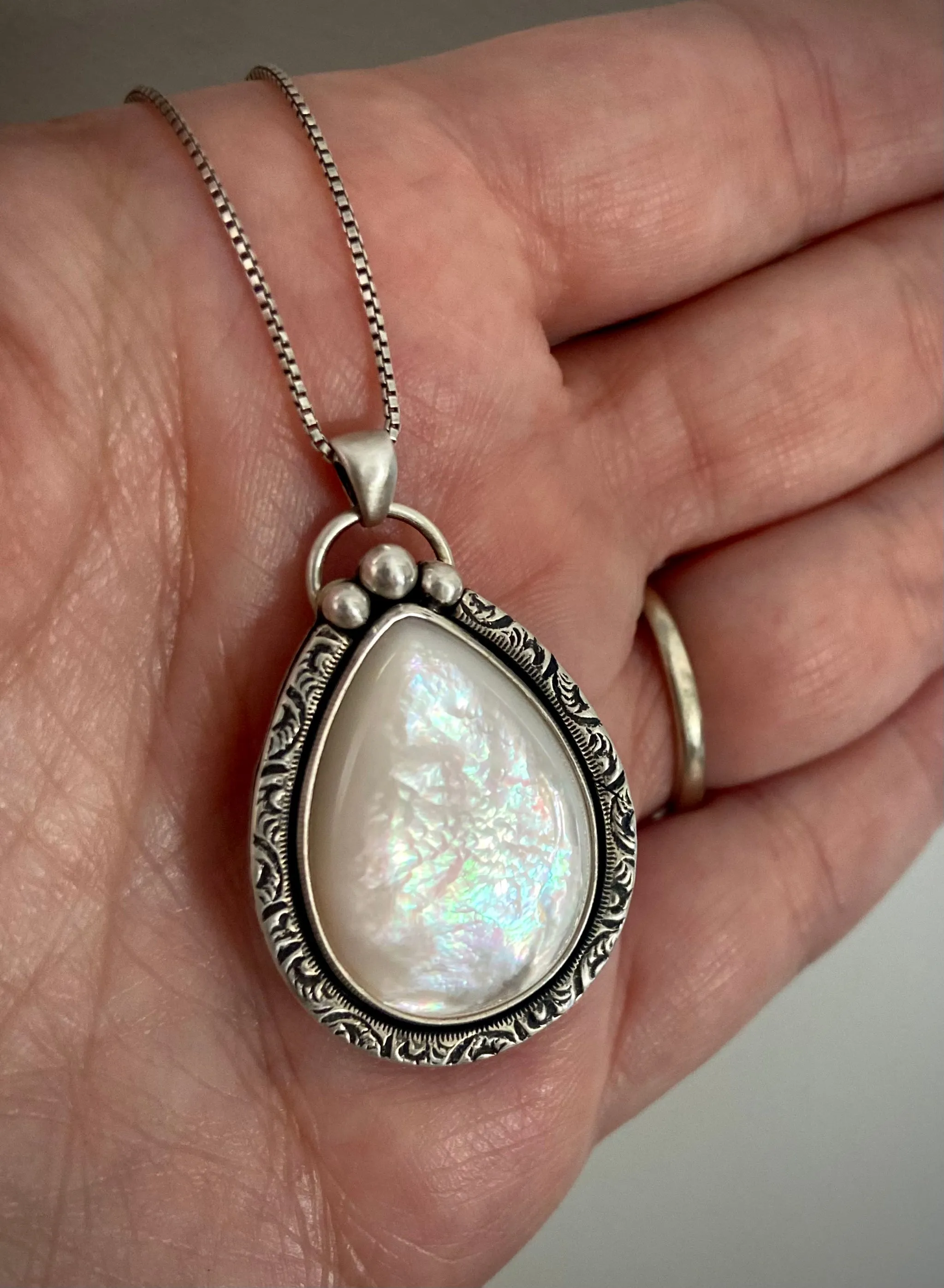 Mother of Pearl Pendant