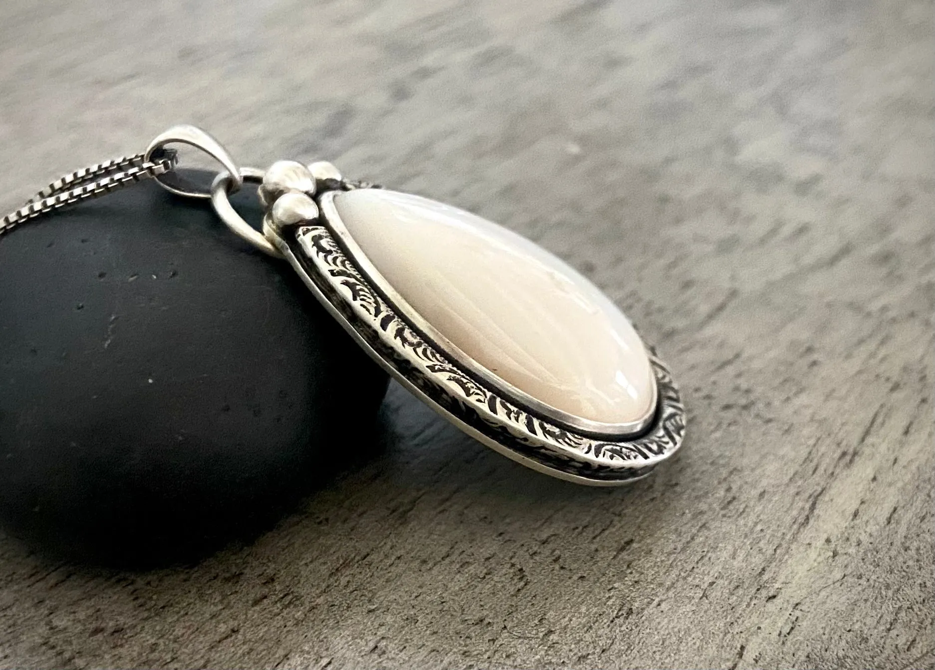 Mother of Pearl Pendant