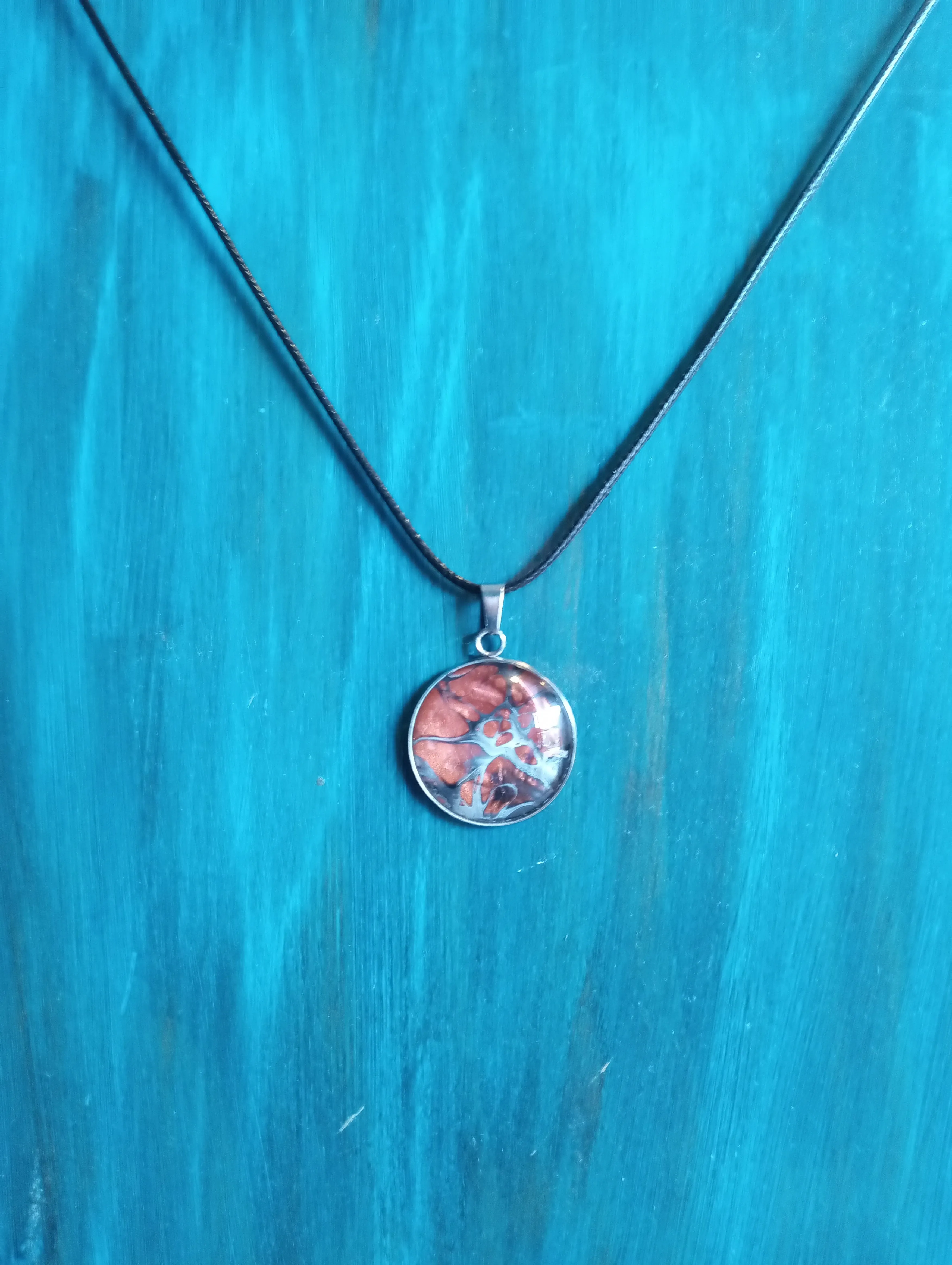 Necklace-Chrome Silver Large Round Pendent