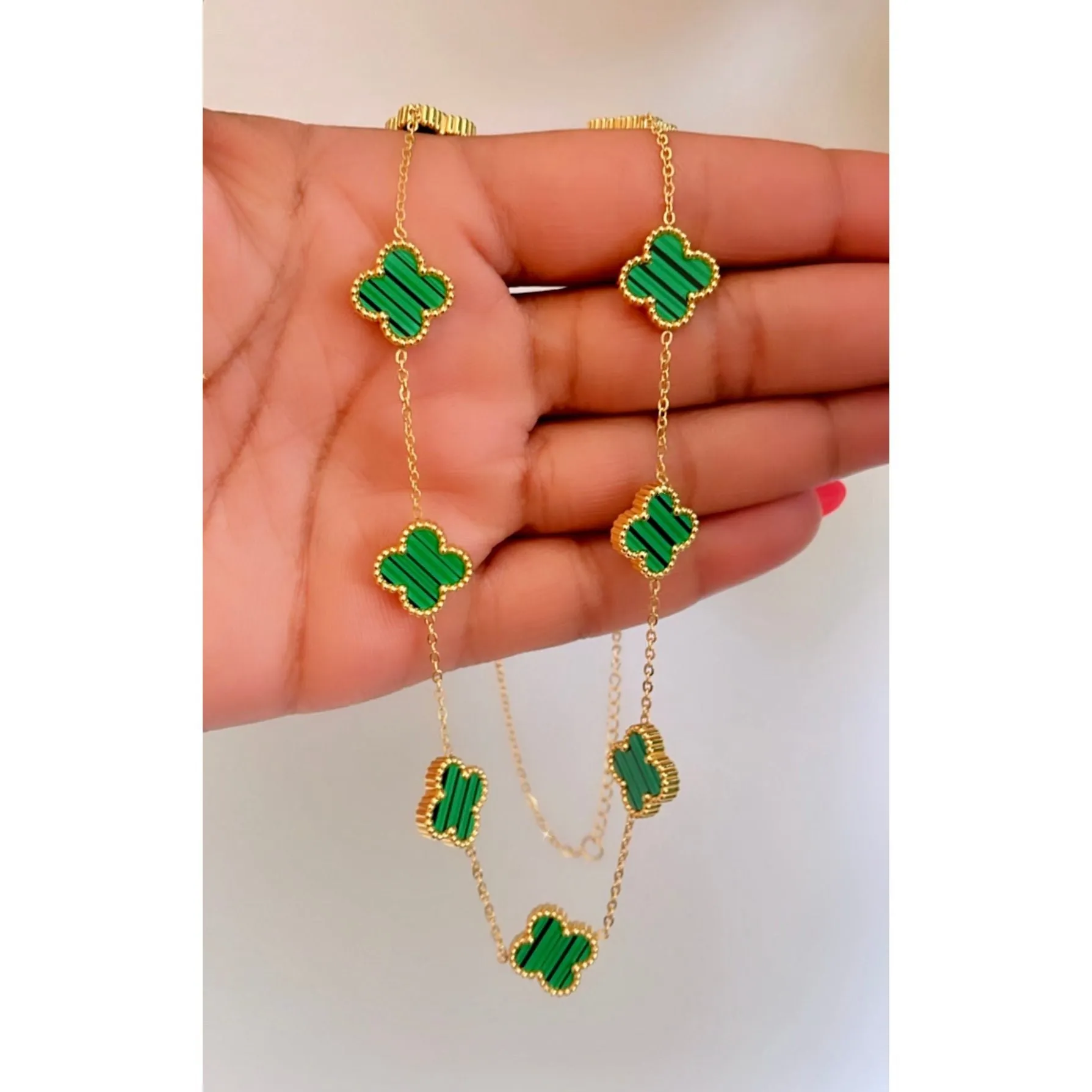 Petite Green Clover