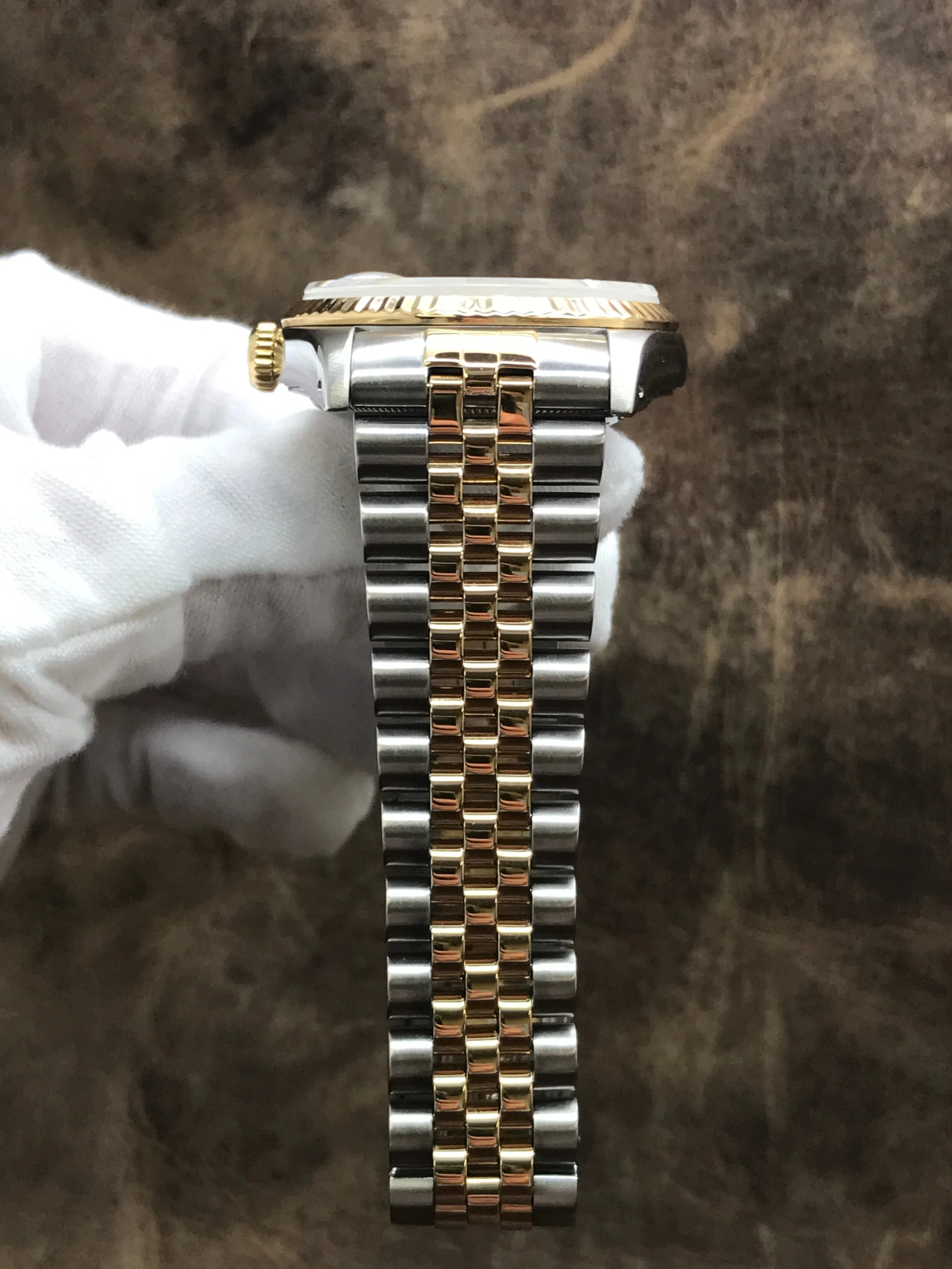 Rolex Datejust 36mm 16233 Porcelain Creme Dial Automatic Watch