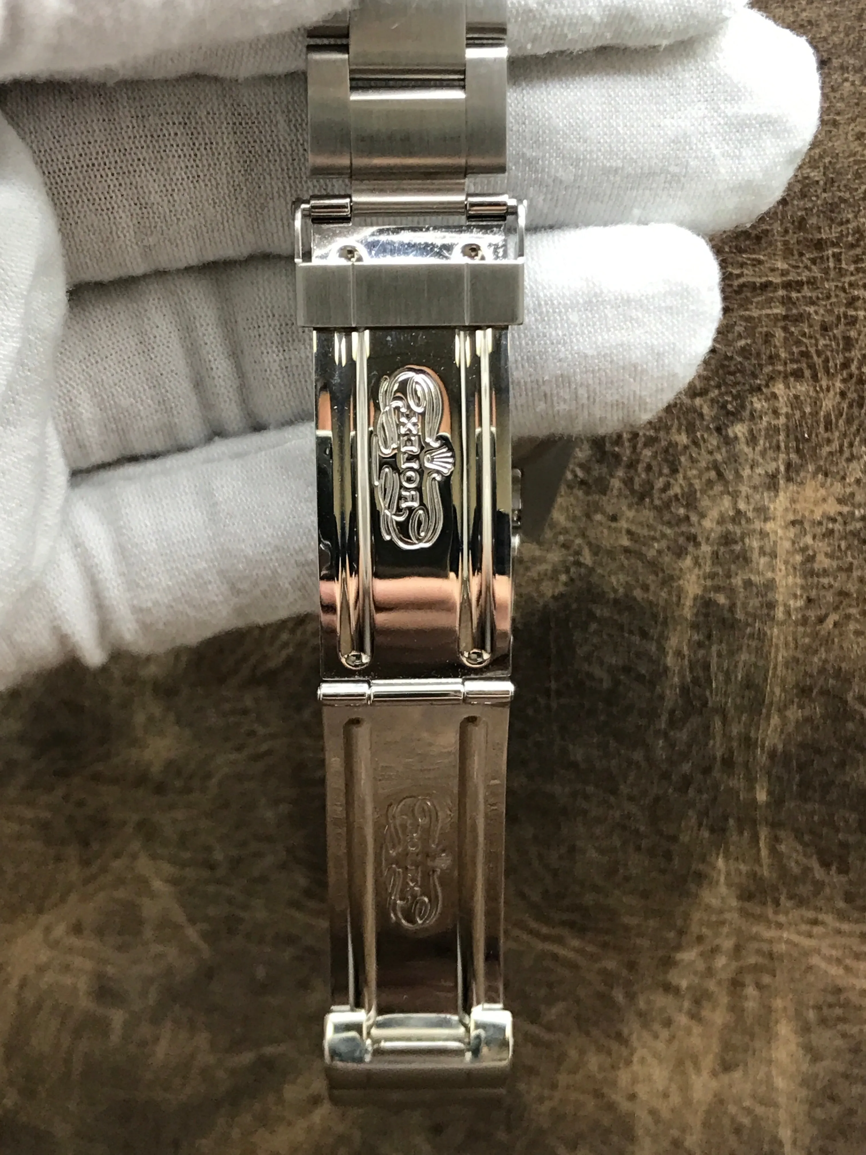 Rolex Explorer II SEL B&P 16570 White Dial Automatic Men's Watch