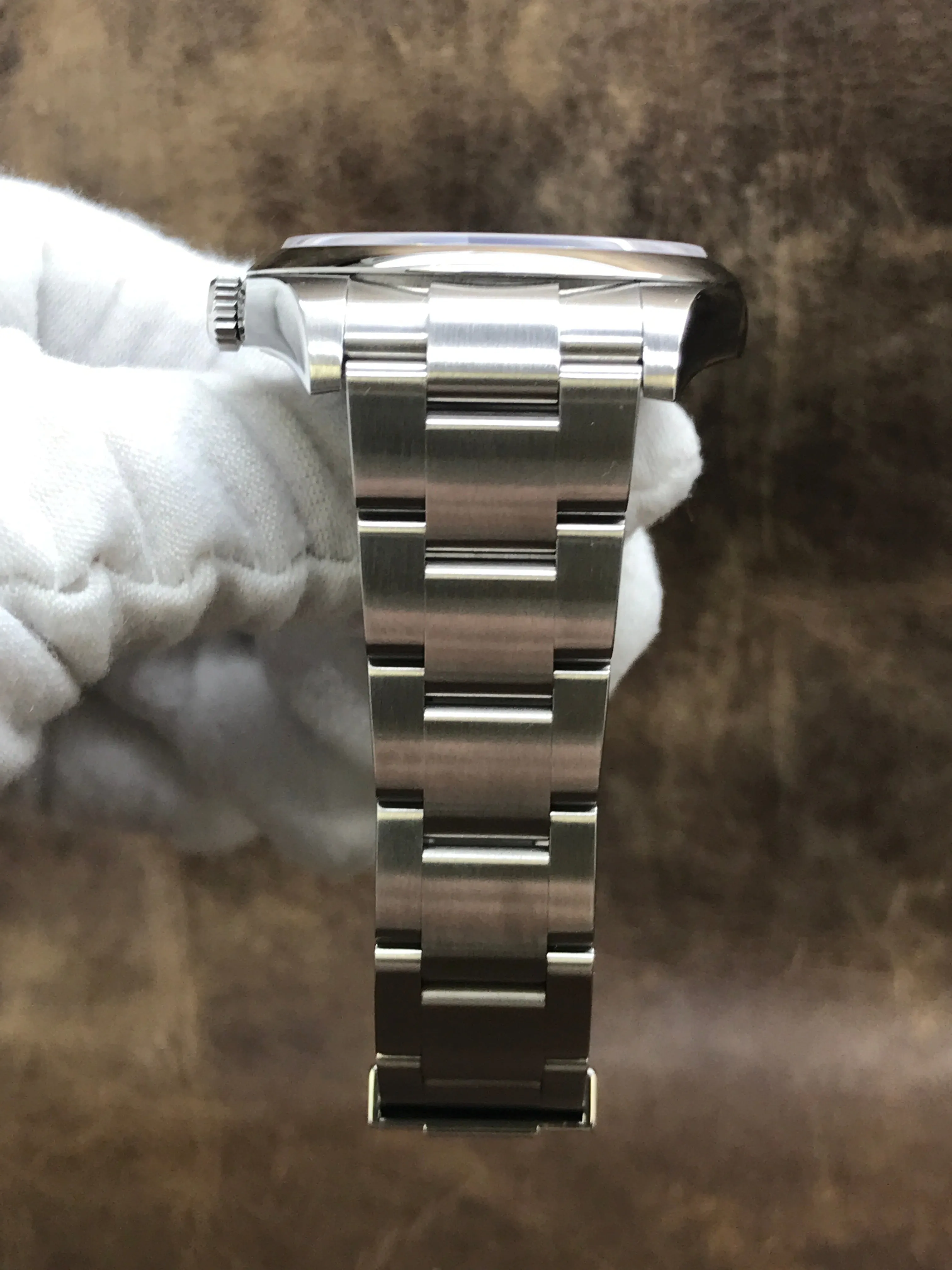 Rolex Oyster Perpetual 39mm 114300 Red Grape Dial Automatic Watch