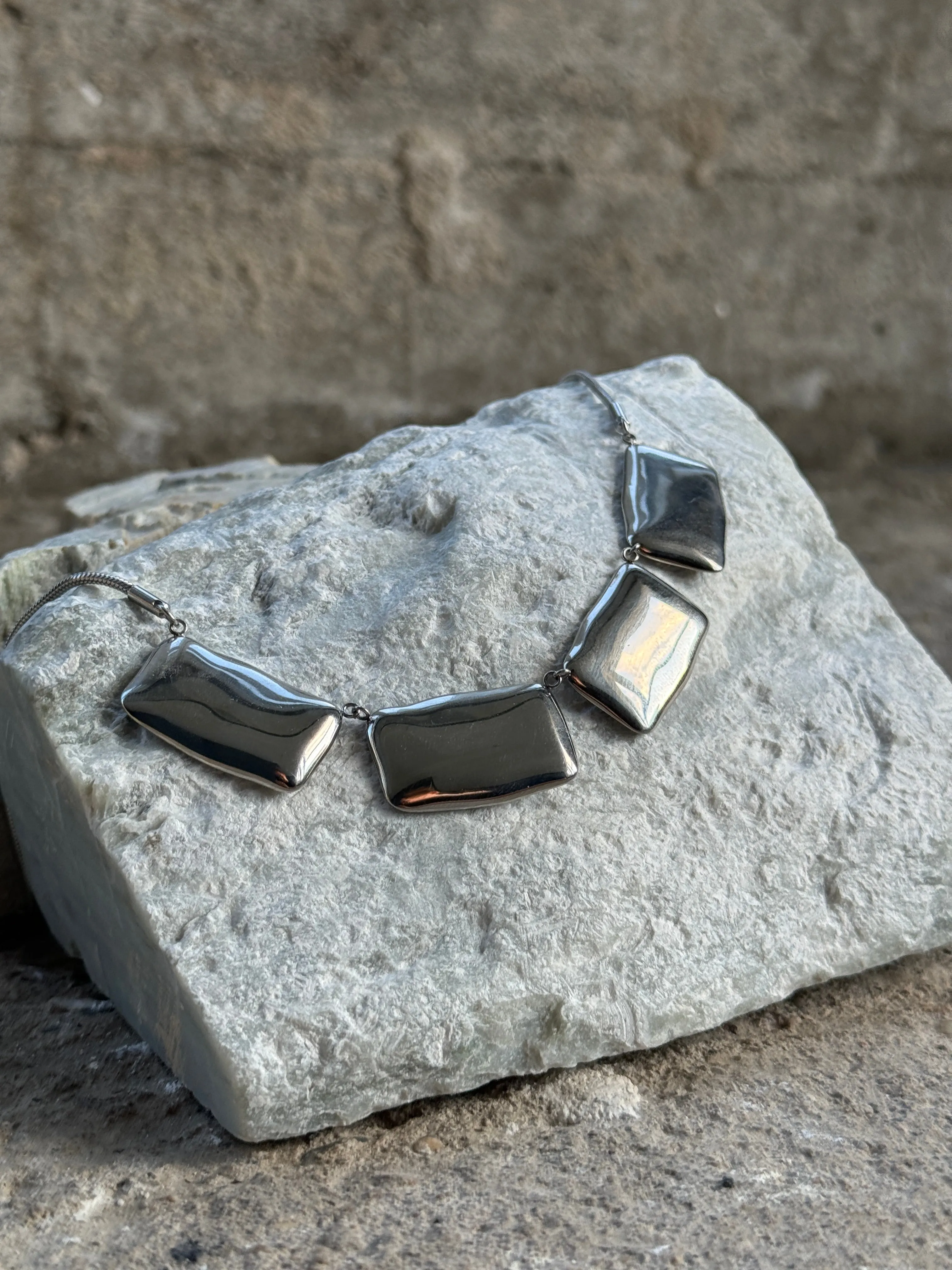 Sarah necklace